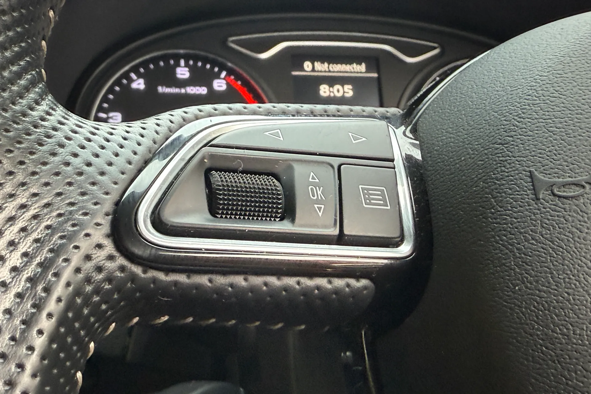 Audi A3 thumbnail image number 9