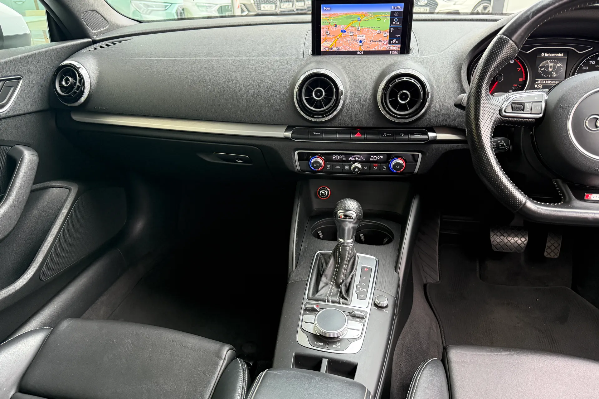 Audi A3 thumbnail image number 40