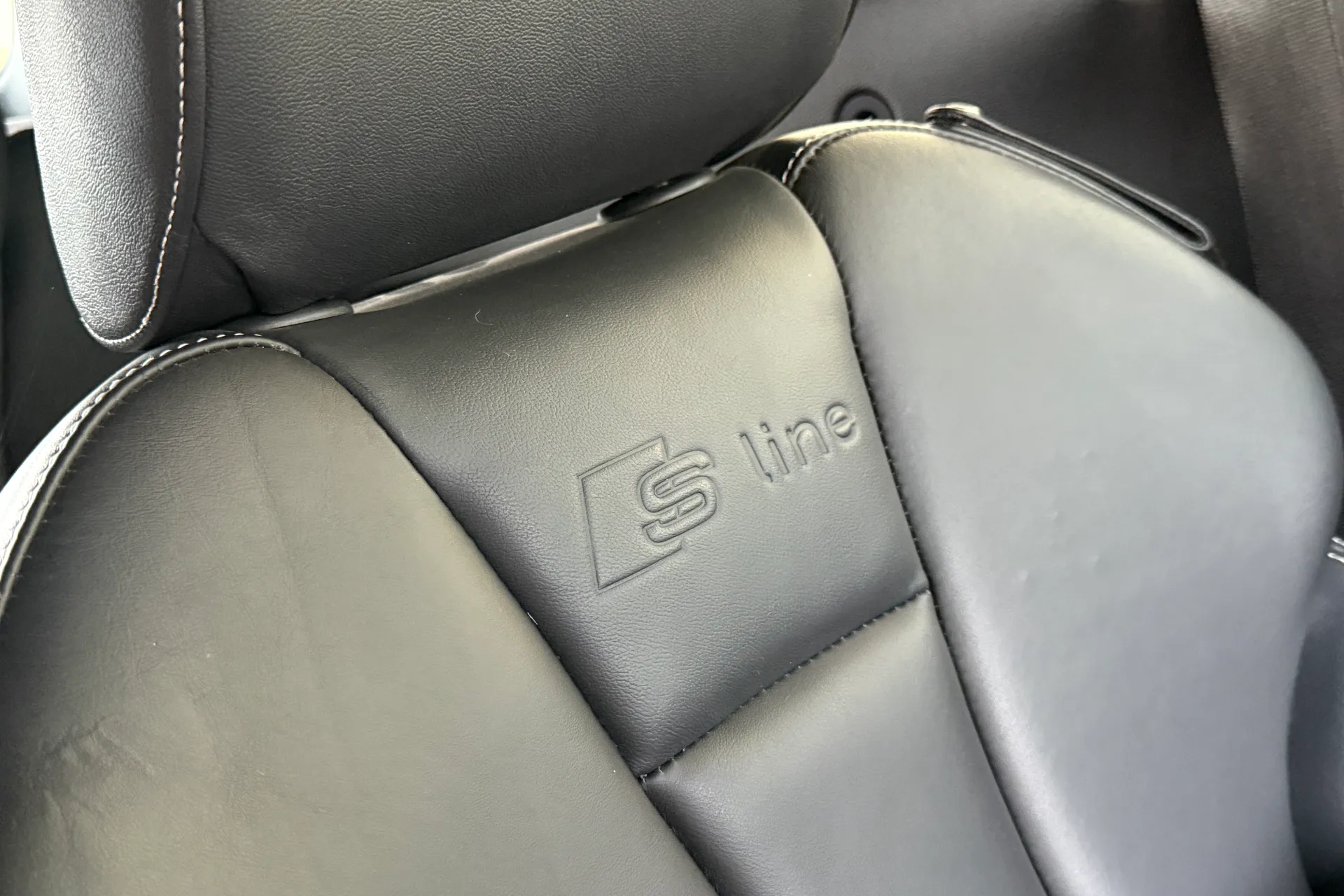 Audi A3 thumbnail image number 33