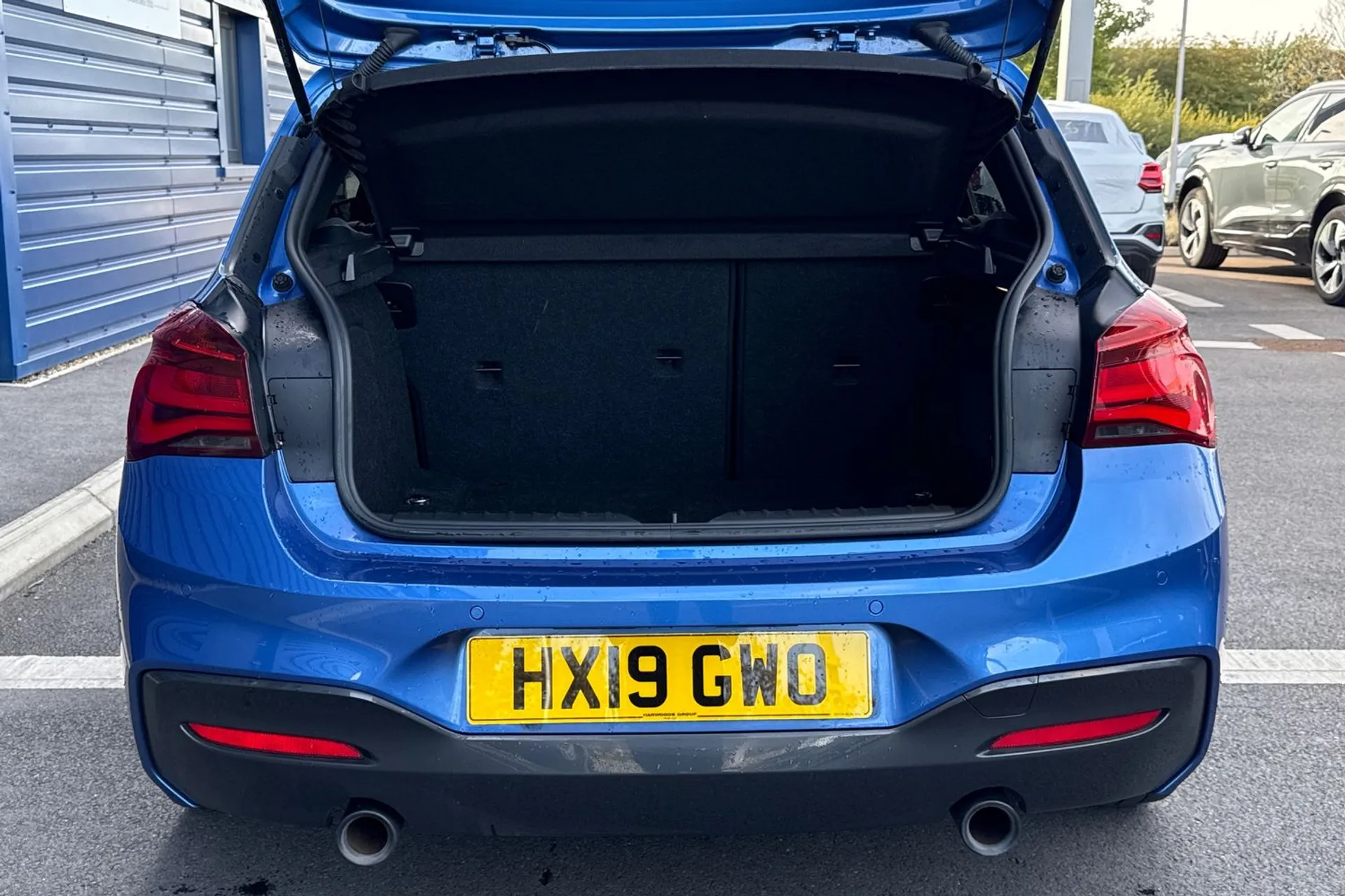 BMW 1 SERIES thumbnail image number 19