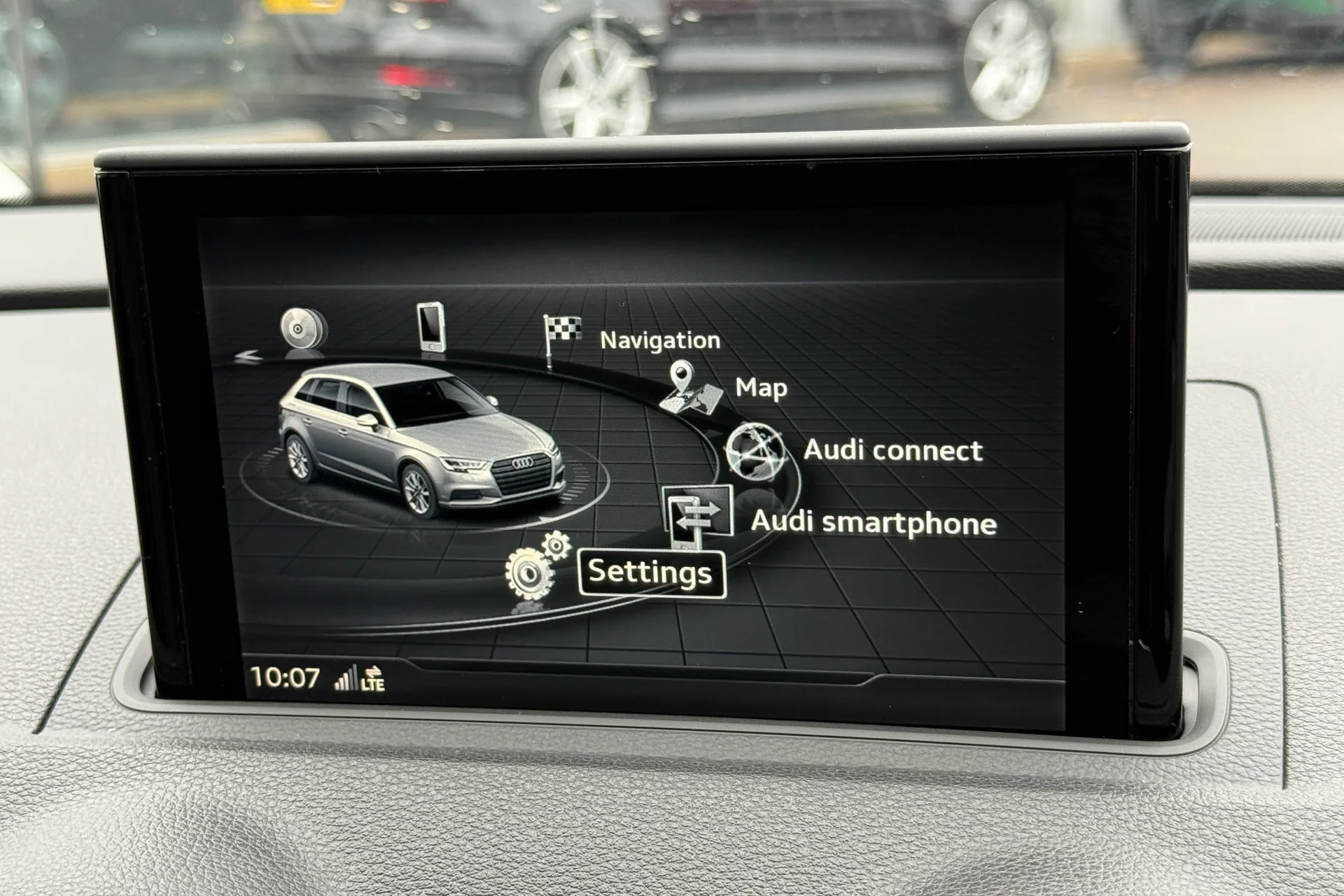 Audi A3 thumbnail image number 10