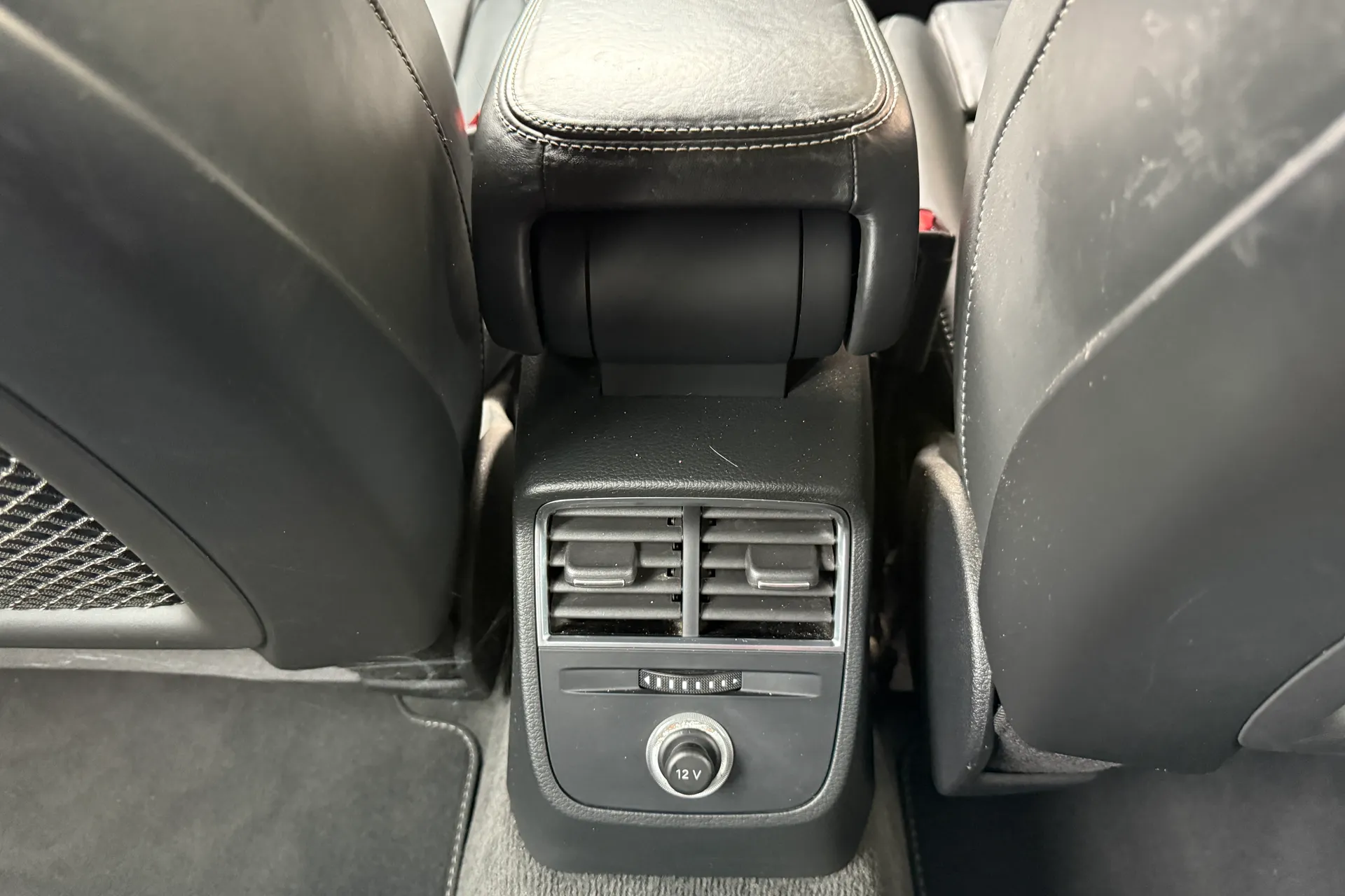 Audi A3 thumbnail image number 42