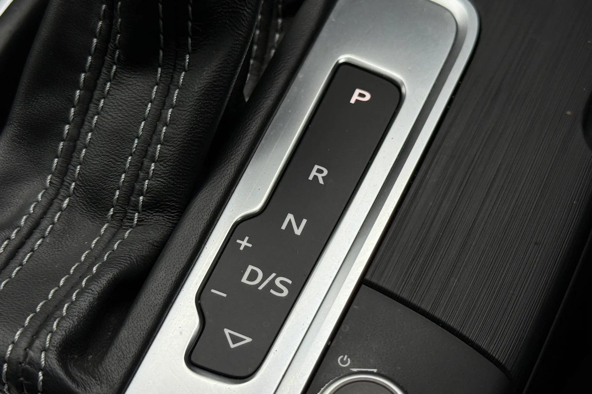 Audi A3 thumbnail image number 15