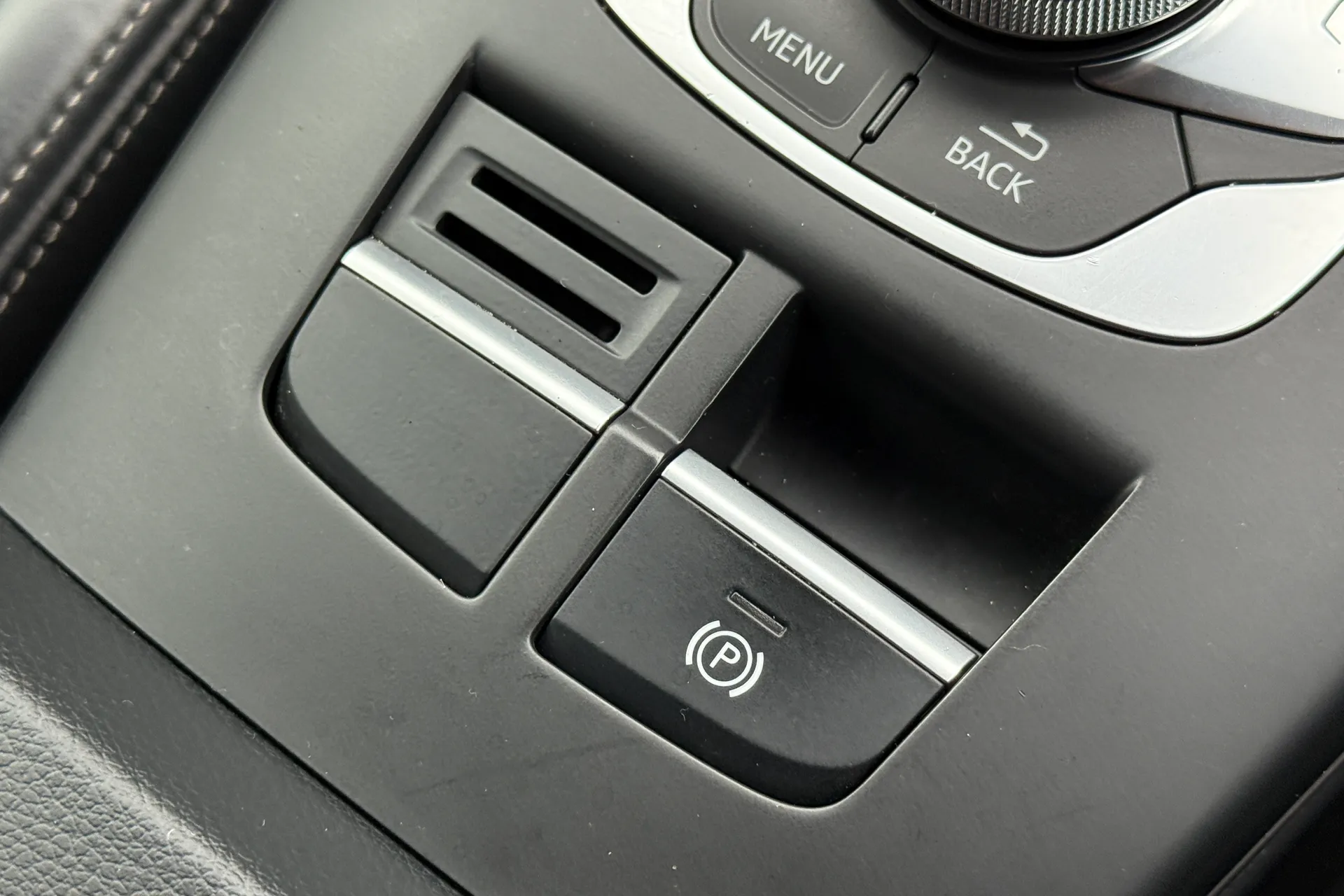 Audi A3 thumbnail image number 21