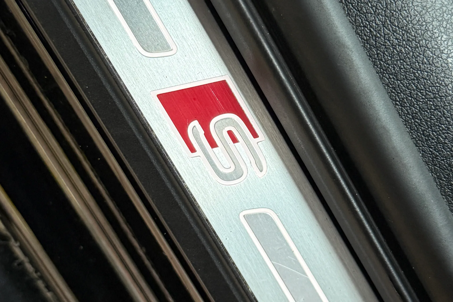 Audi A3 thumbnail image number 31