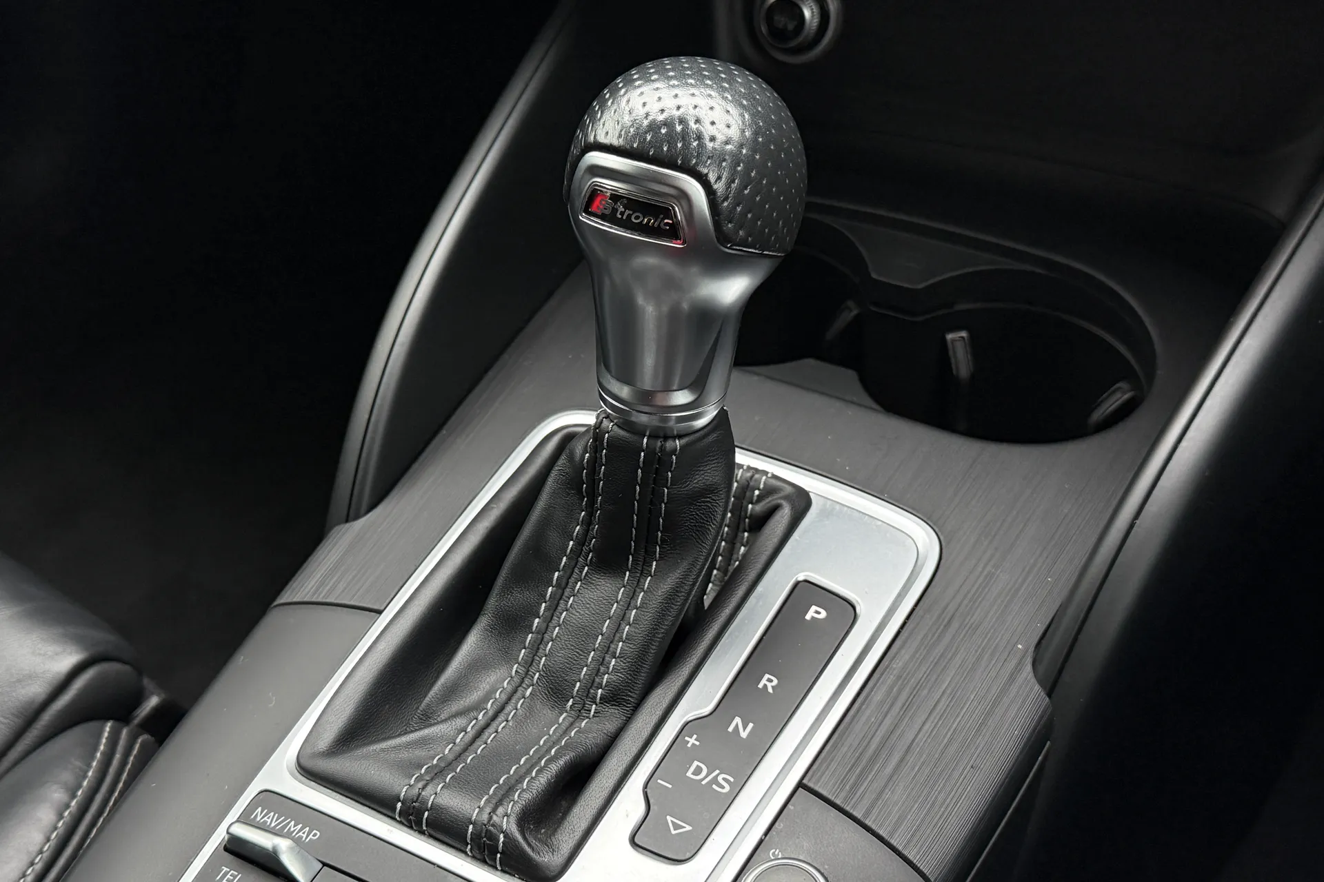 Audi A3 thumbnail image number 13