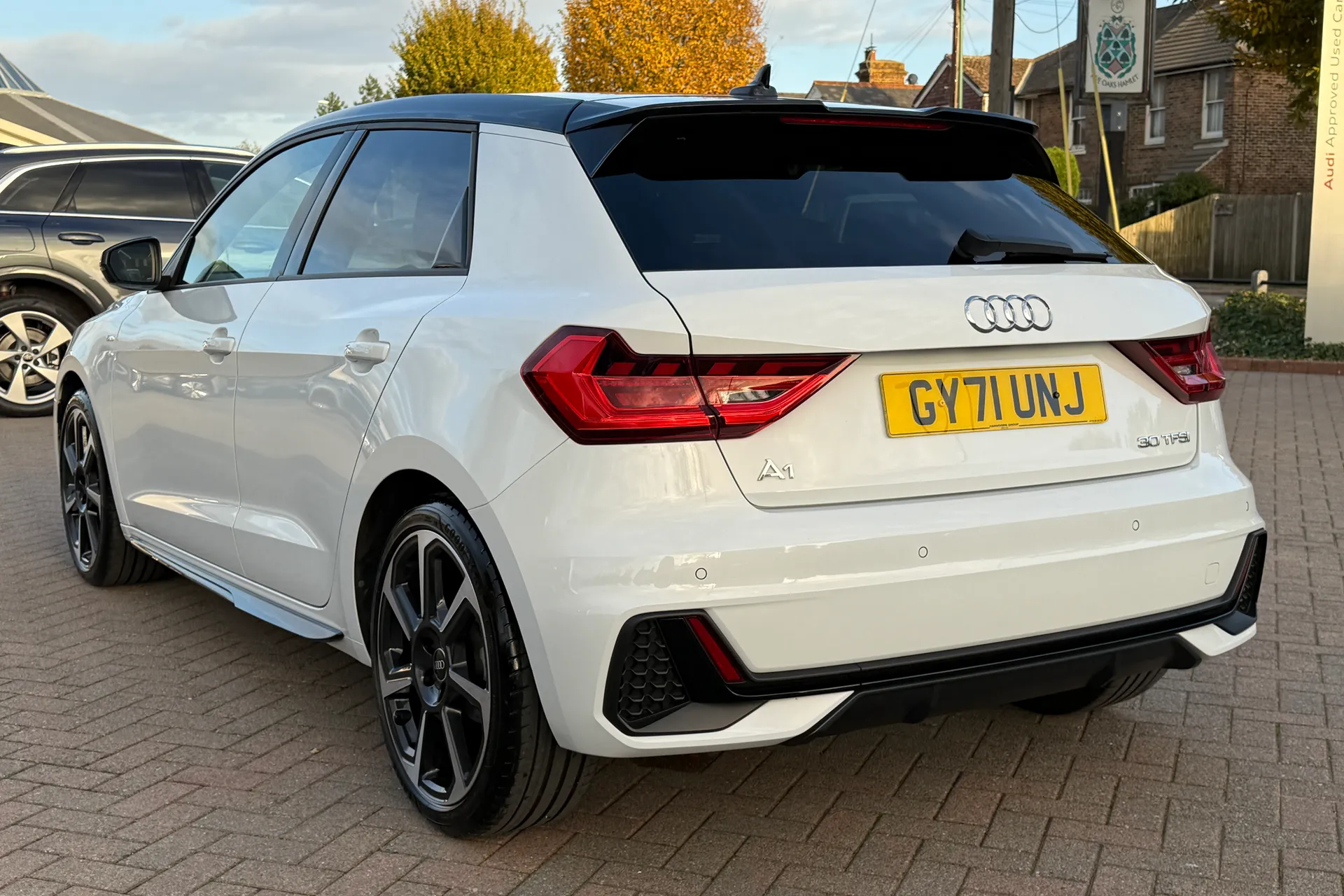 Audi A1 thumbnail image number 29