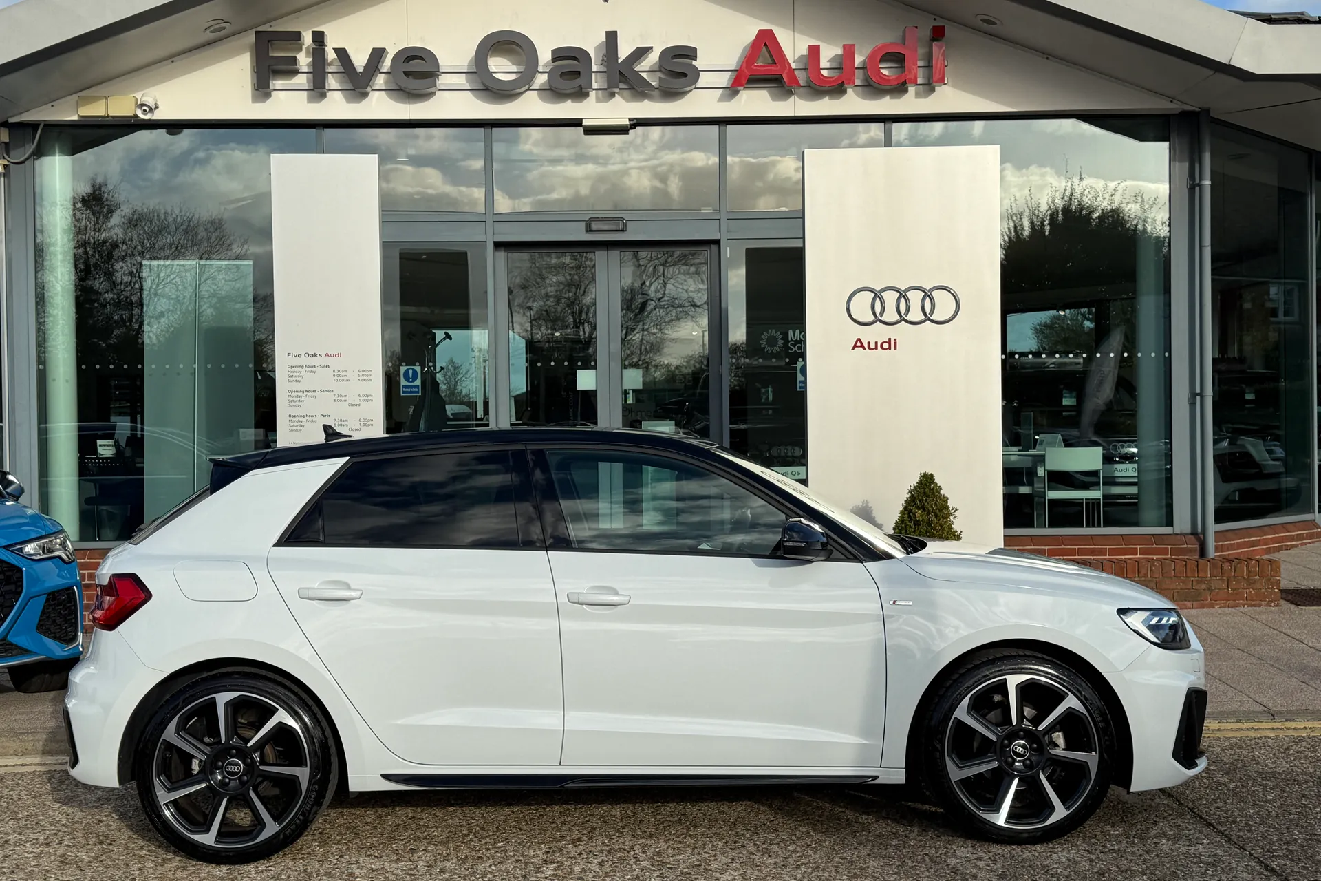 Audi A1 thumbnail image number 2