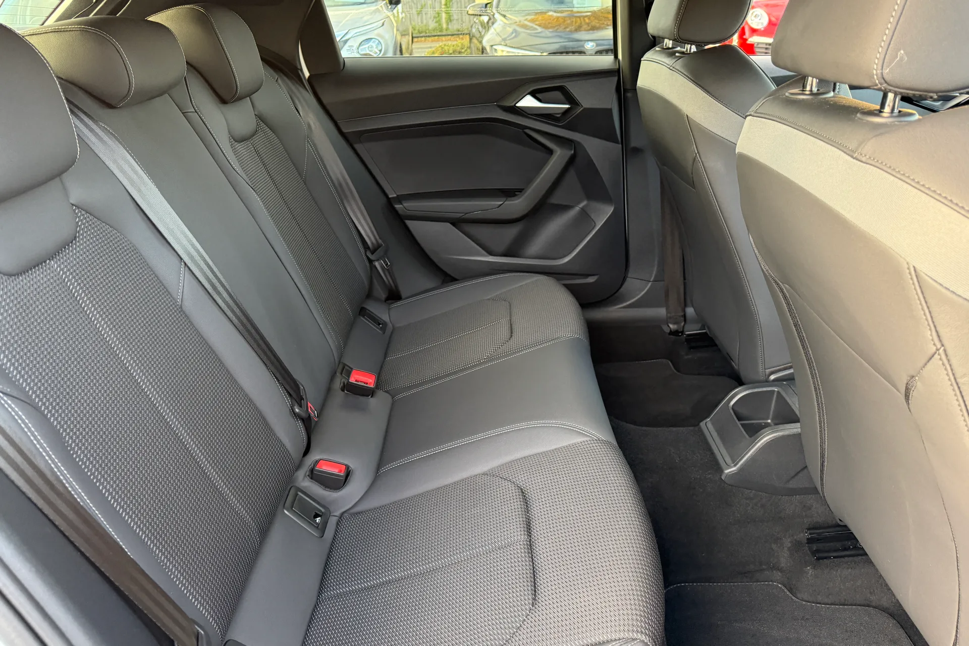 Audi A1 thumbnail image number 39