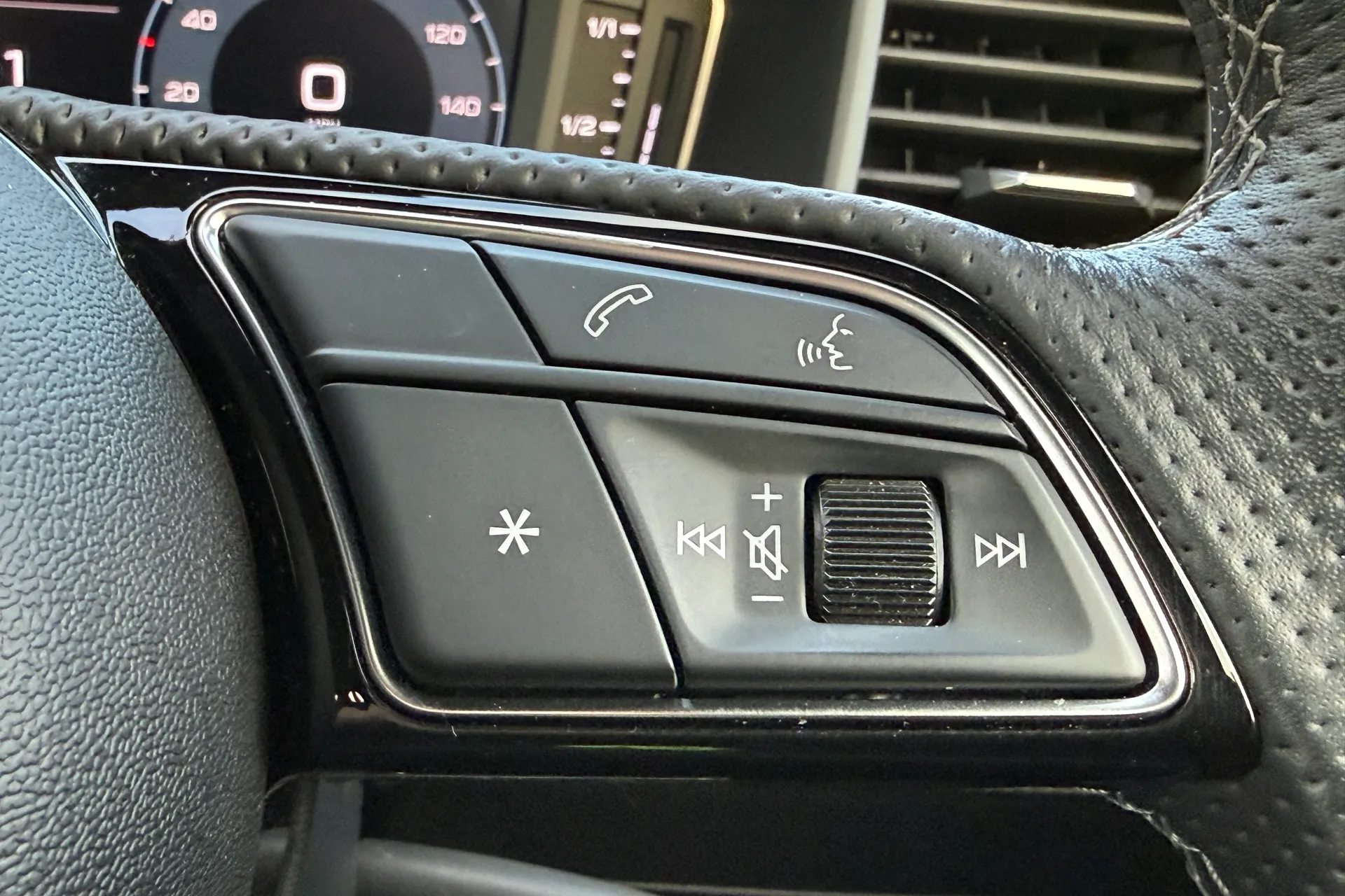 Audi A1 thumbnail image number 18