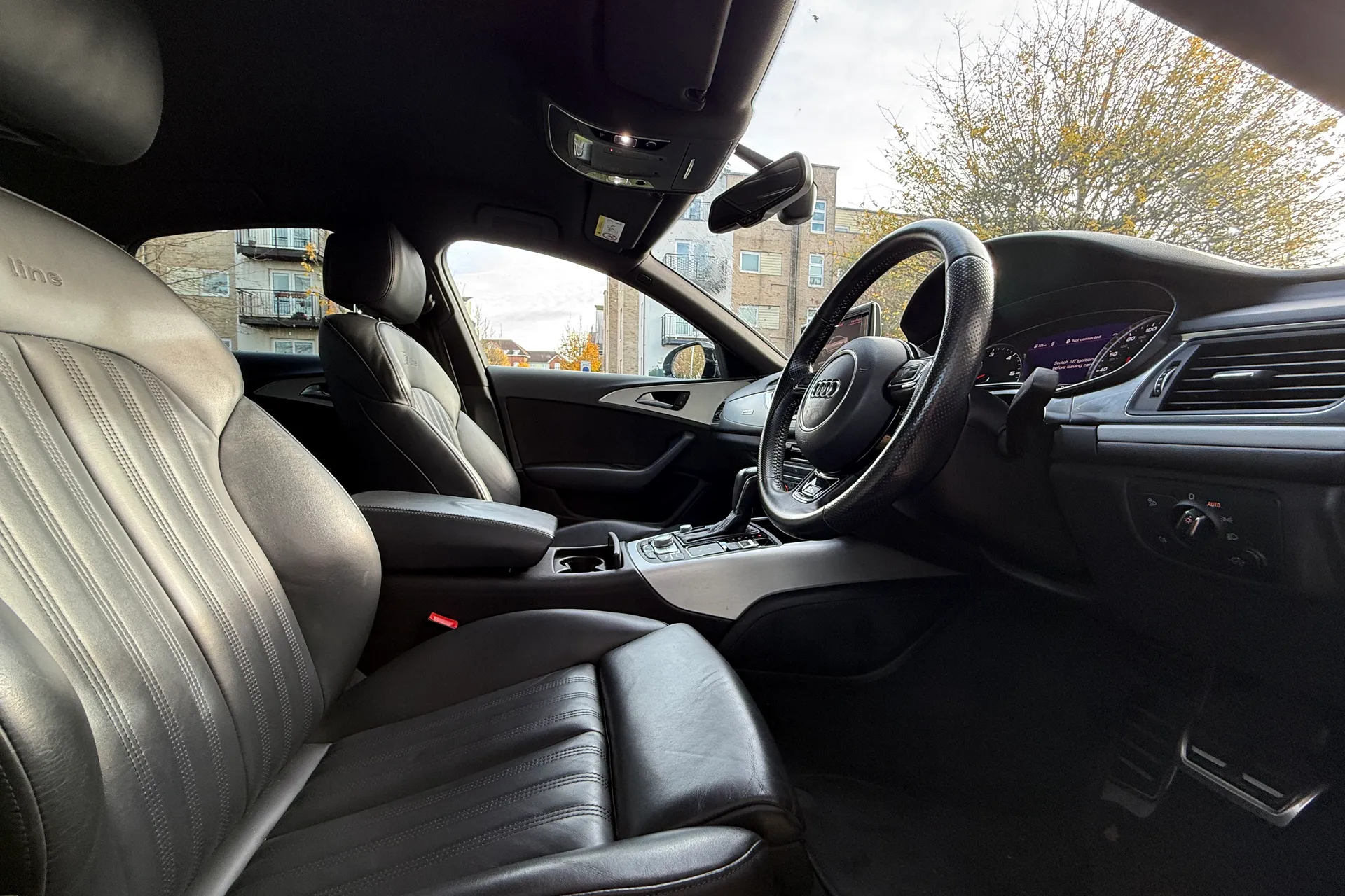 Audi A6 thumbnail image number 22