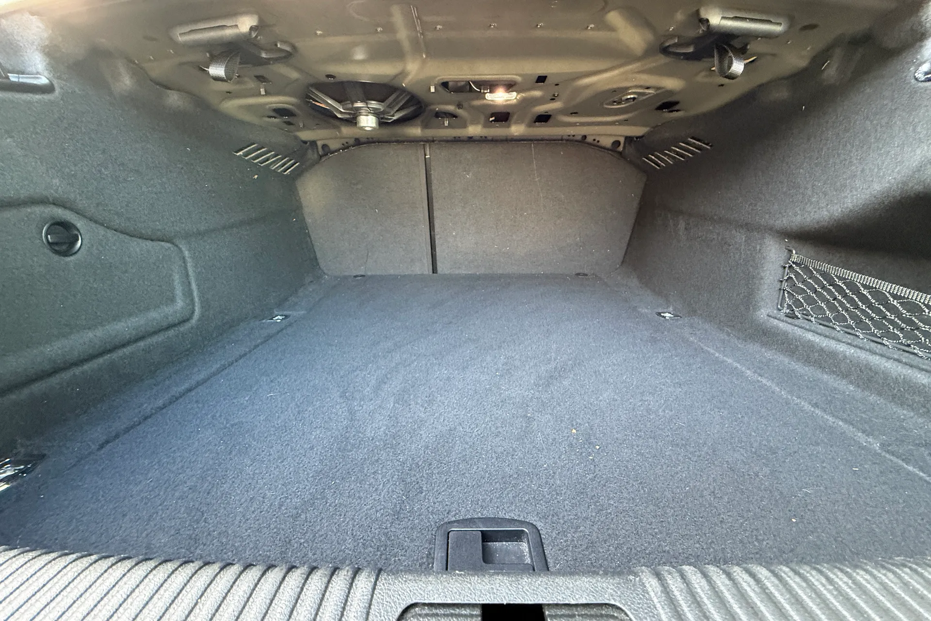 Audi A6 thumbnail image number 14