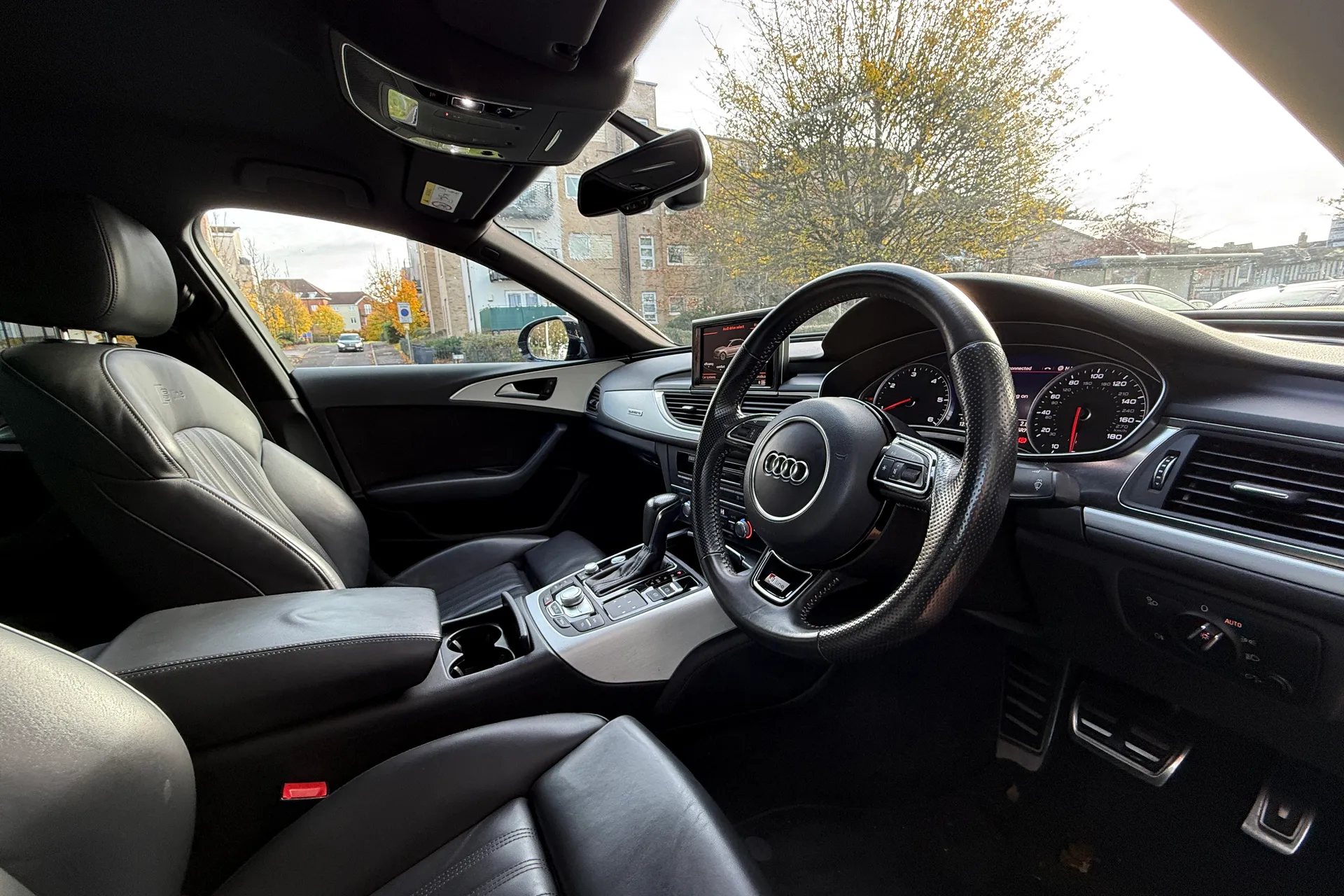 Audi A6 thumbnail image number 10