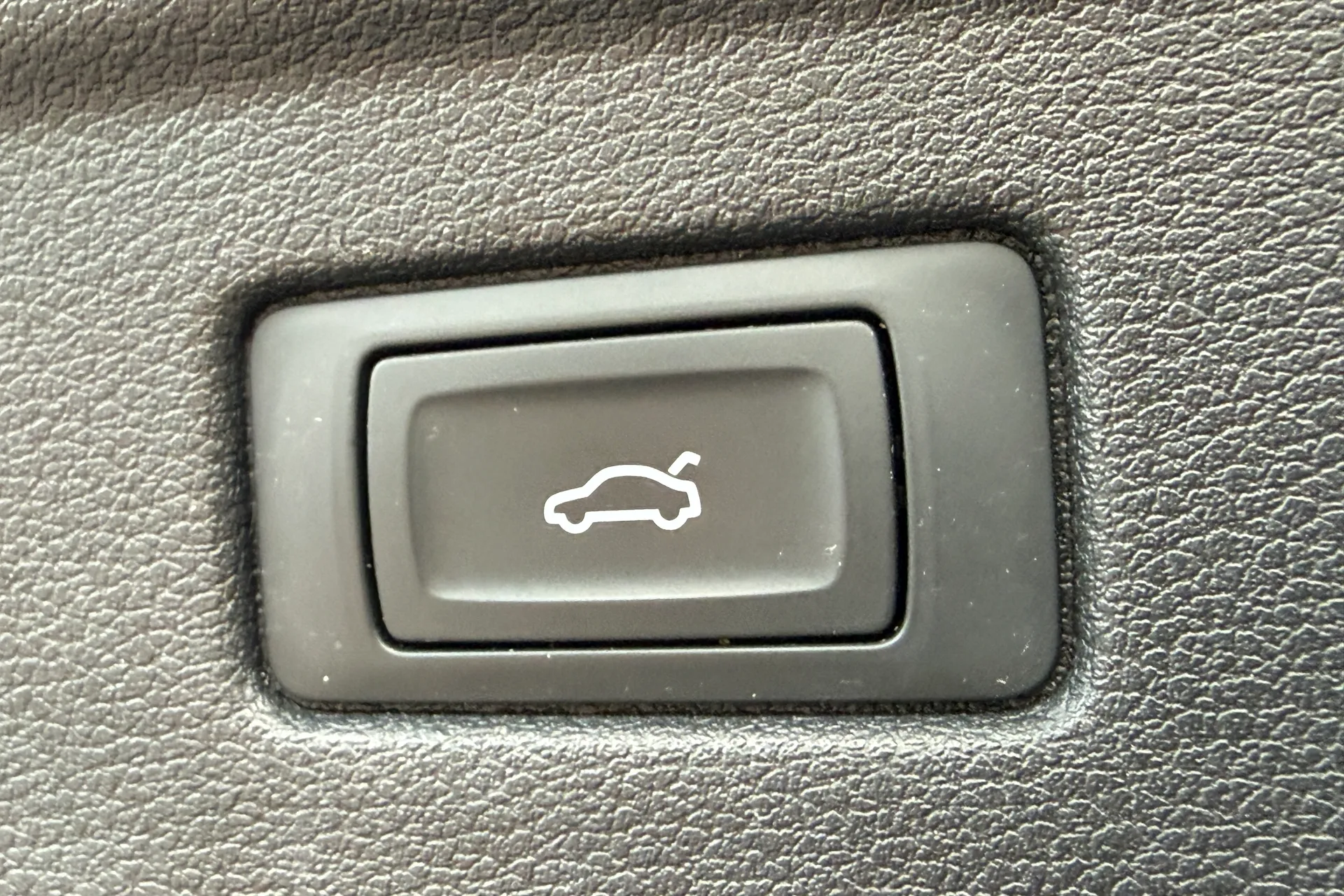 Audi A5 thumbnail image number 34