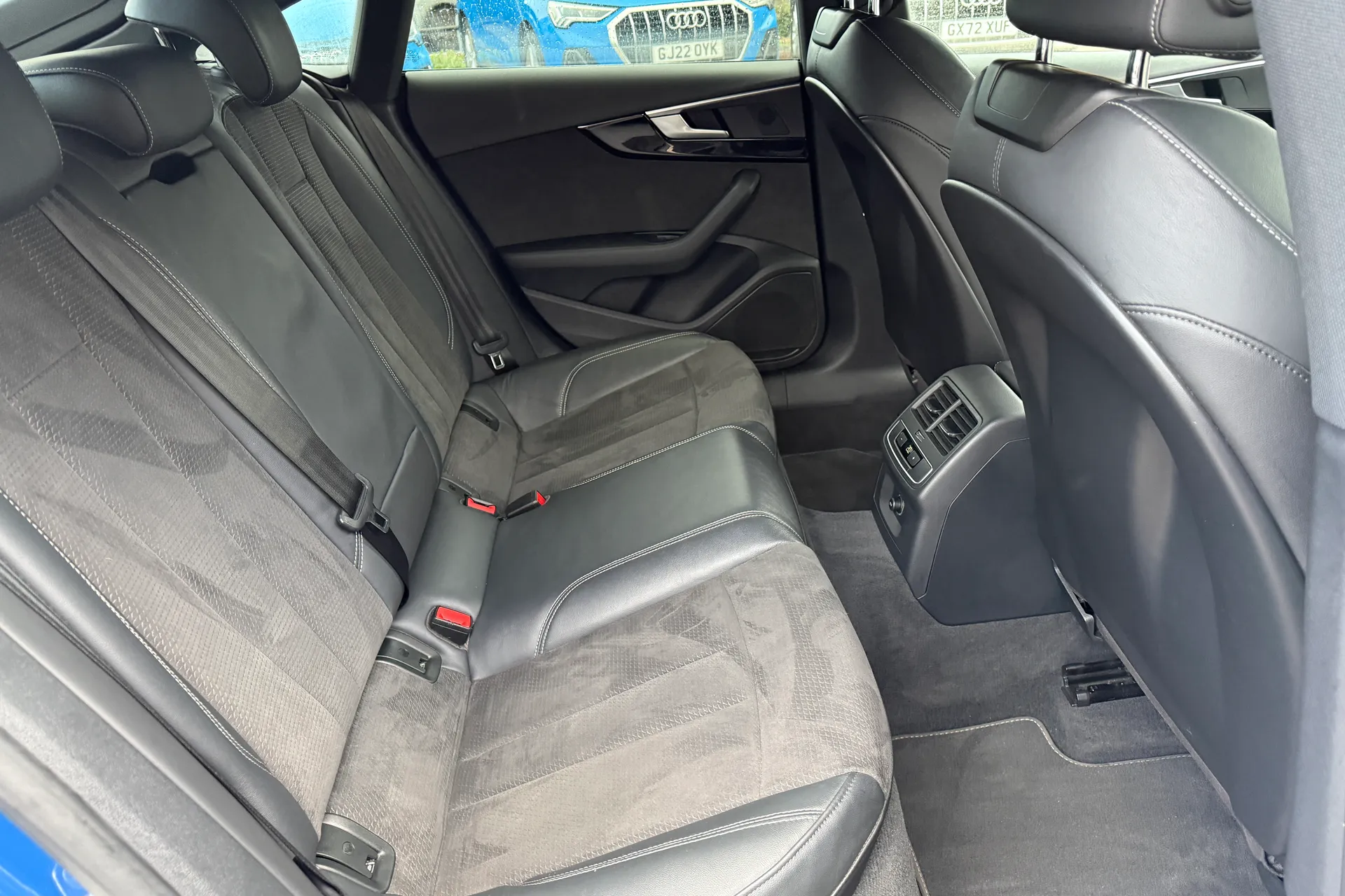 Audi A5 thumbnail image number 42