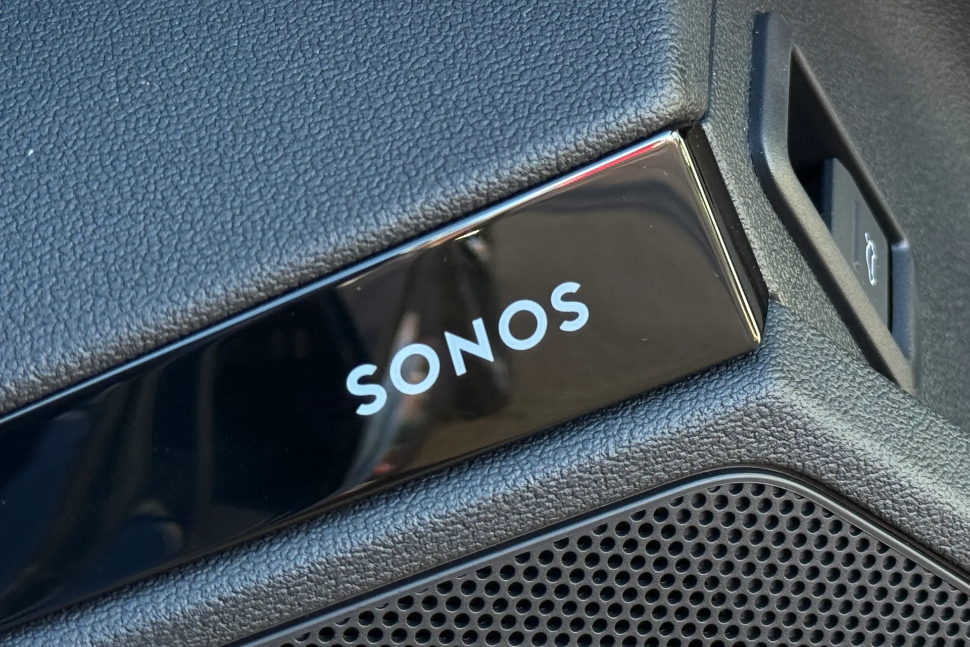 Audi A3 thumbnail image number 6