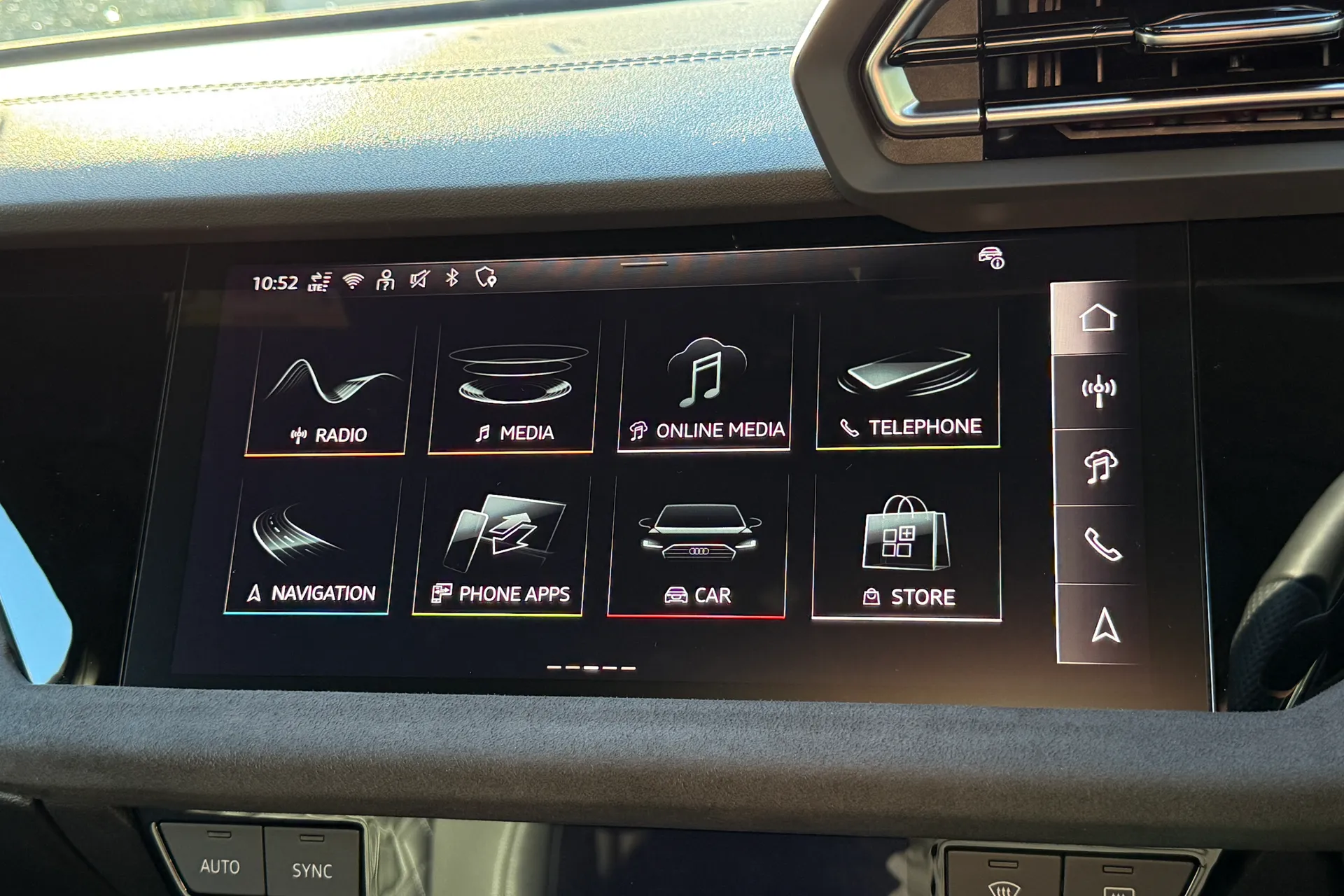 Audi A3 thumbnail image number 21