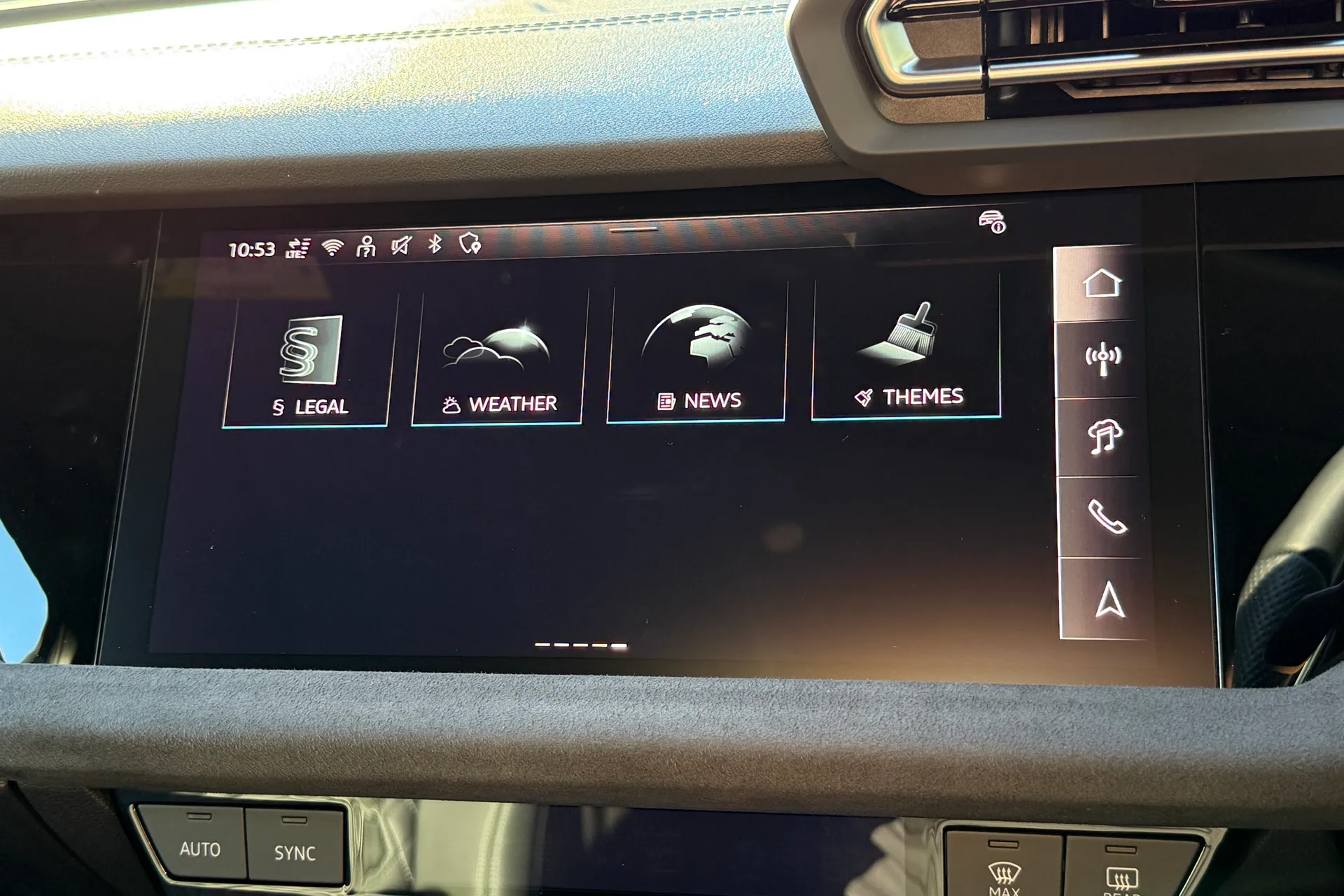 Audi A3 thumbnail image number 23