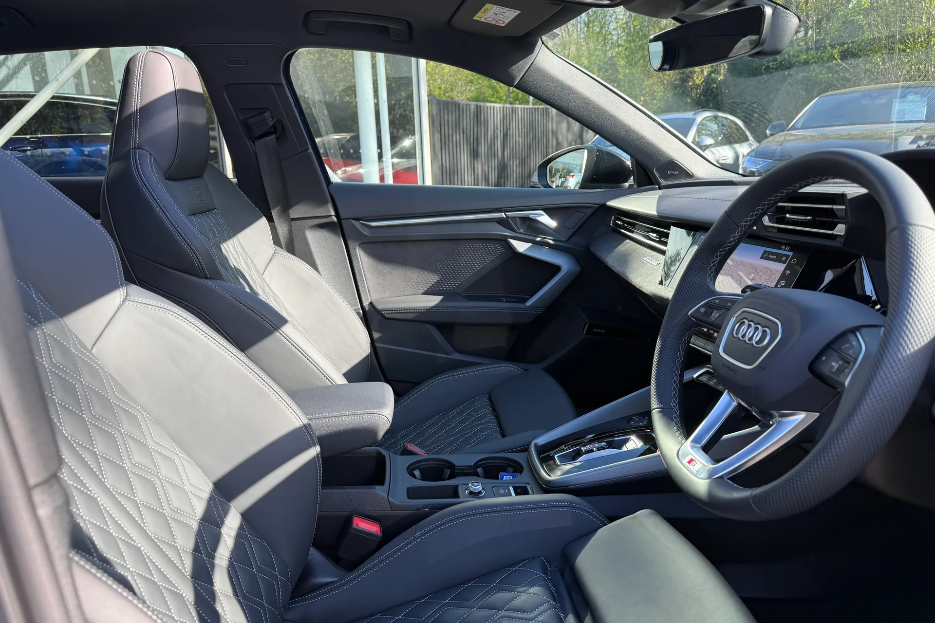 Audi A3 thumbnail image number 25