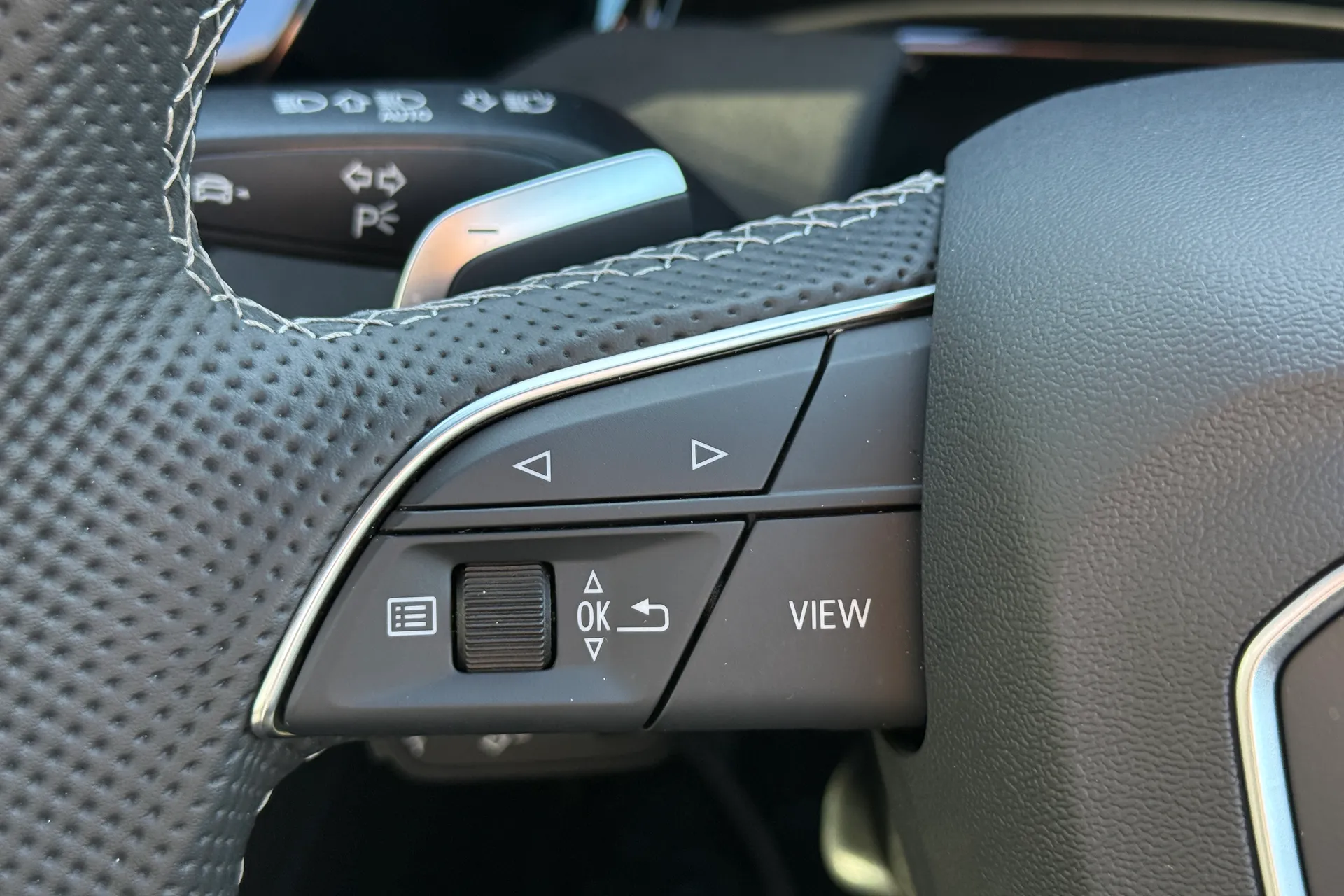 Audi A3 thumbnail image number 21