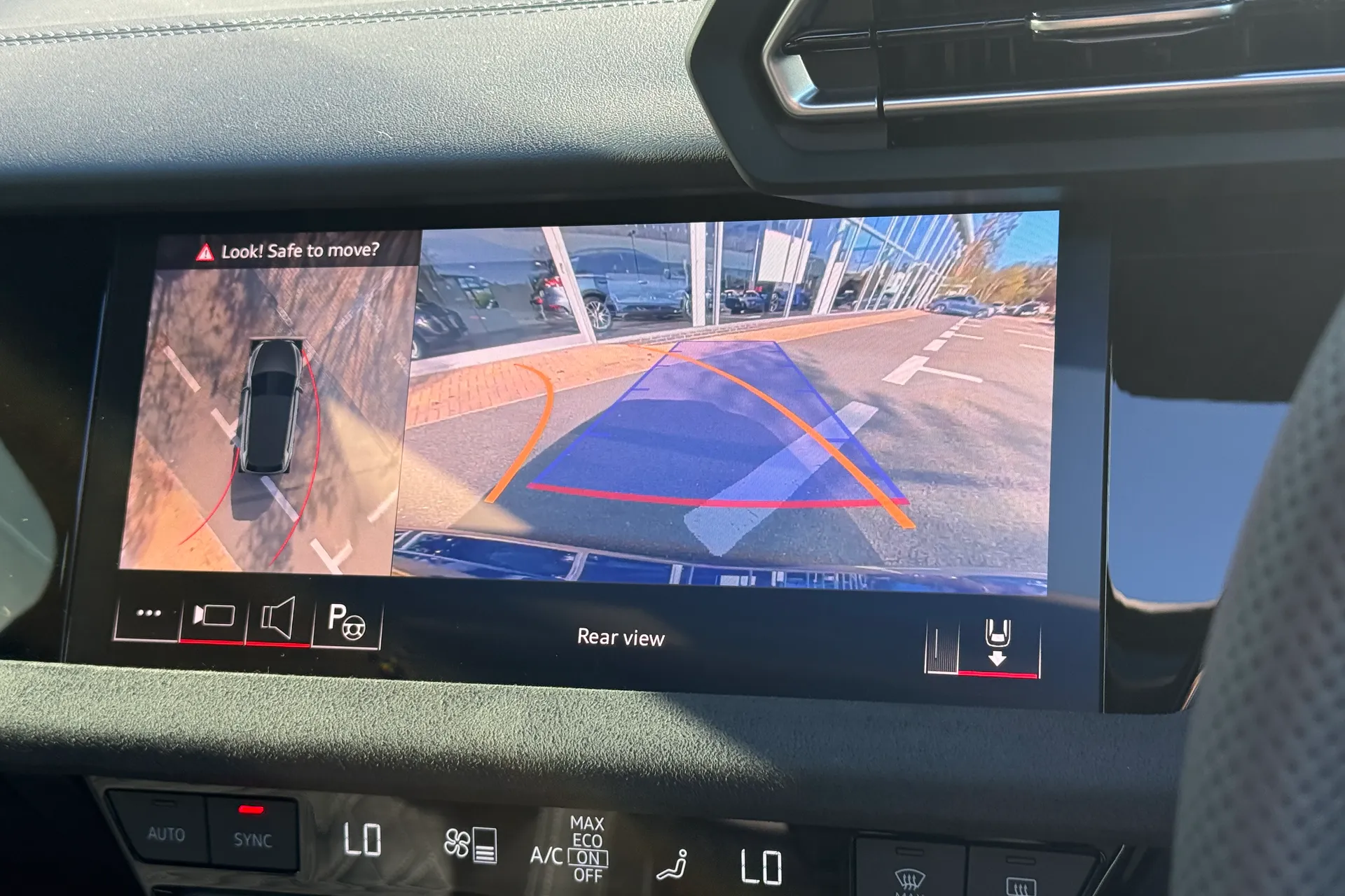 Audi A3 thumbnail image number 4