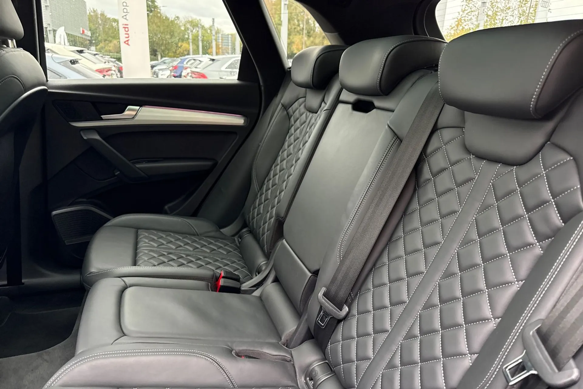 Audi Q5 S LINE TFSI QUATTRO thumbnail image number 34