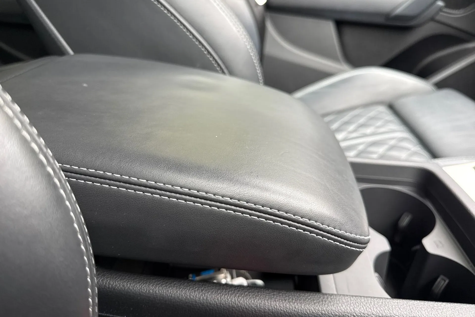 Audi Q5 S LINE TFSI QUATTRO thumbnail image number 50