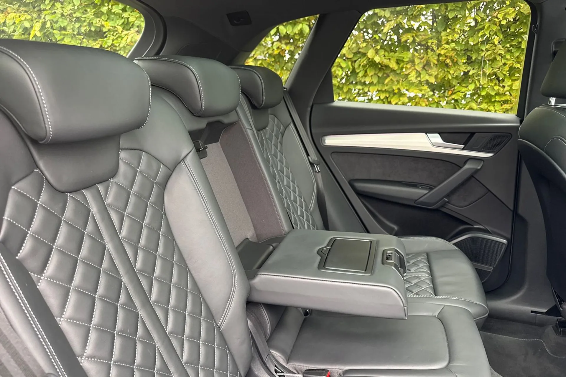 Audi Q5 S LINE TFSI QUATTRO thumbnail image number 23