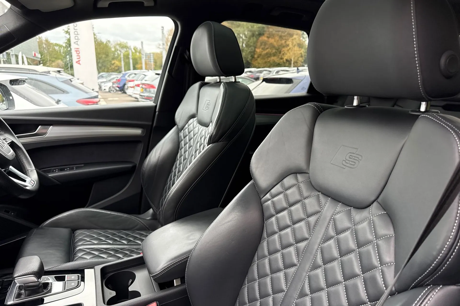 Audi Q5 S LINE TFSI QUATTRO thumbnail image number 32