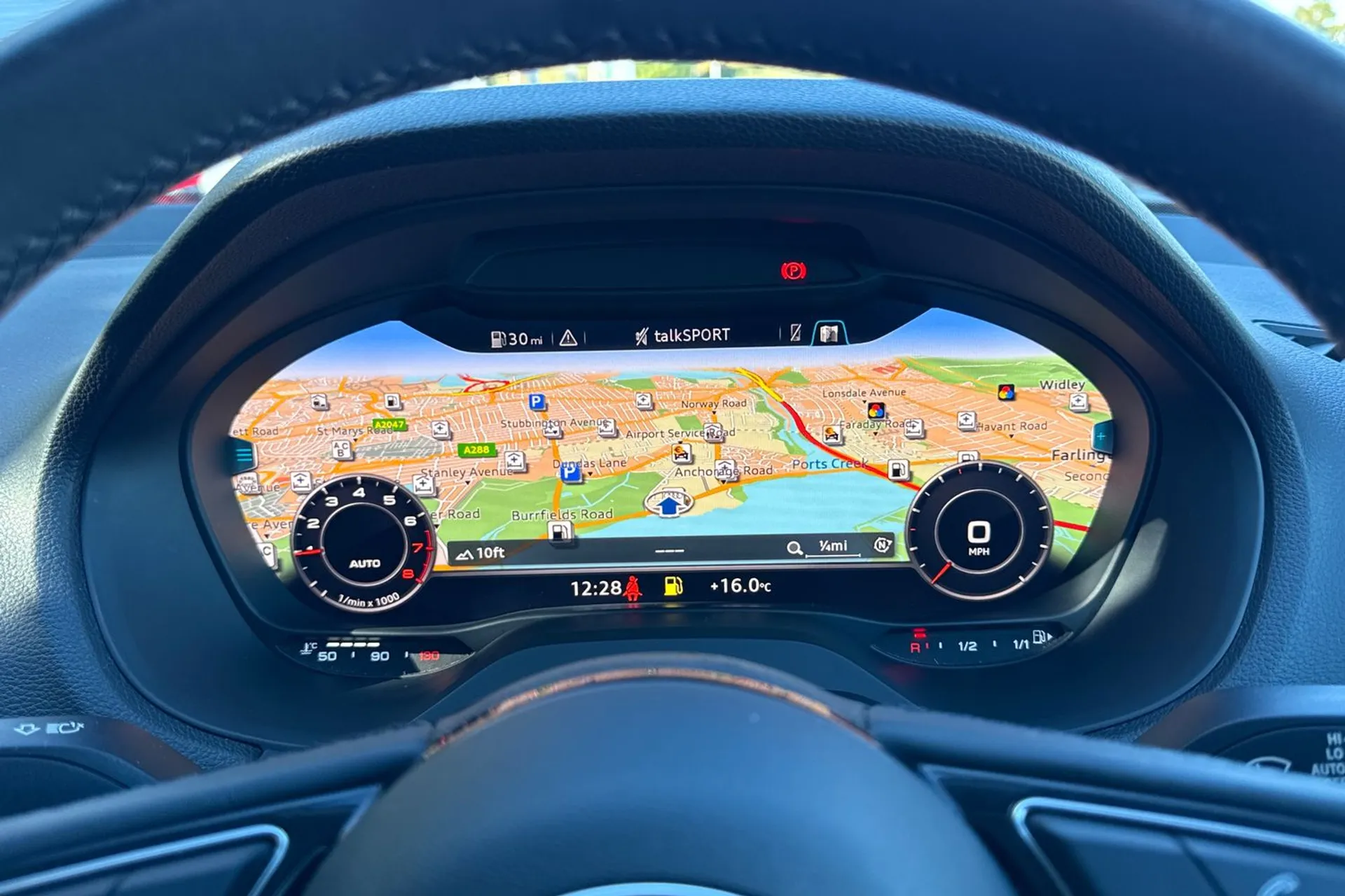 Audi Q2 thumbnail image number 4