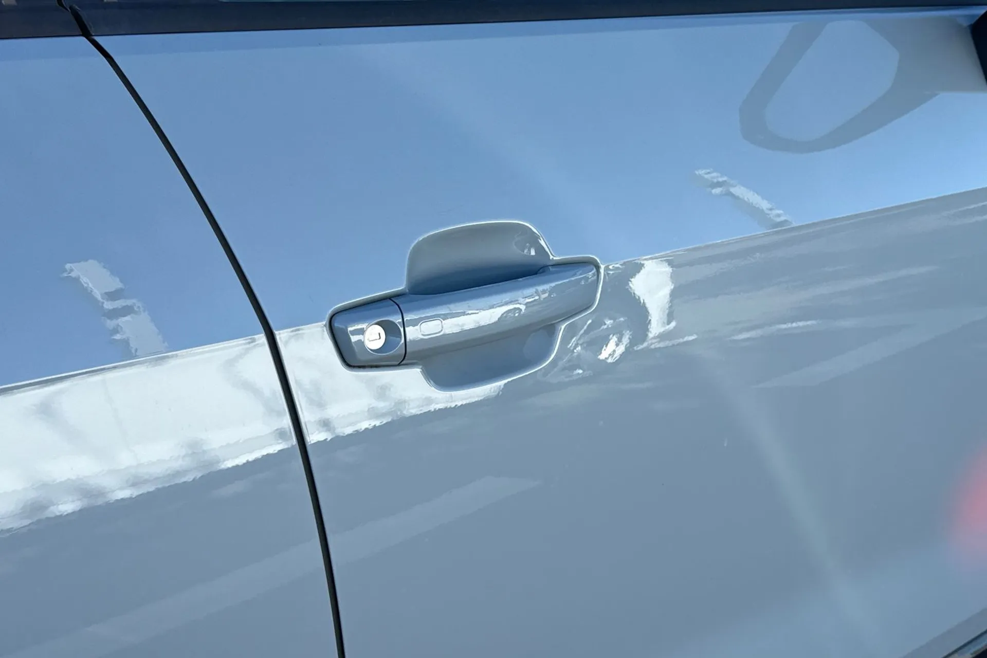 Audi Q2 thumbnail image number 14