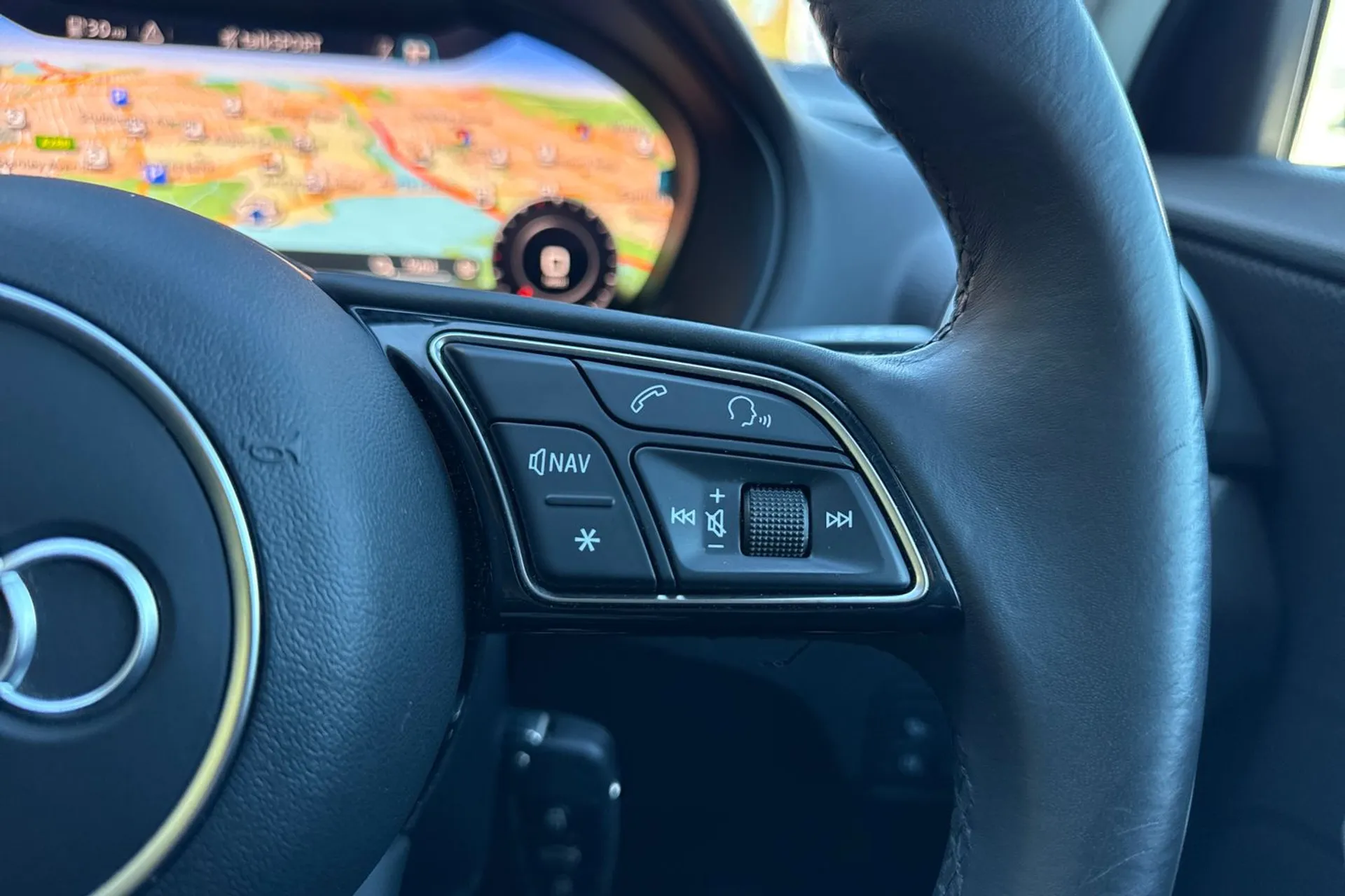 Audi Q2 thumbnail image number 47