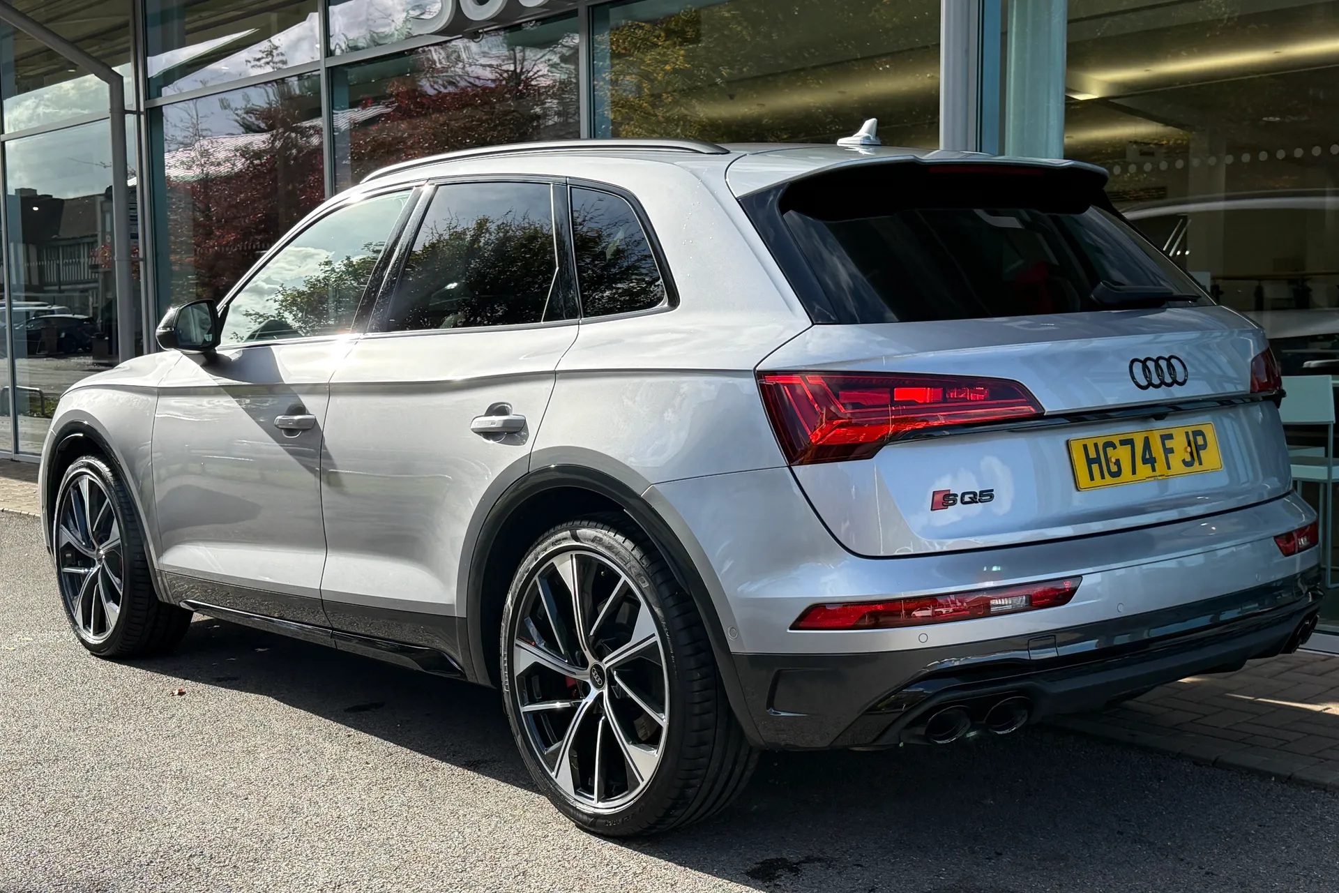 Audi Q5 thumbnail image number 7