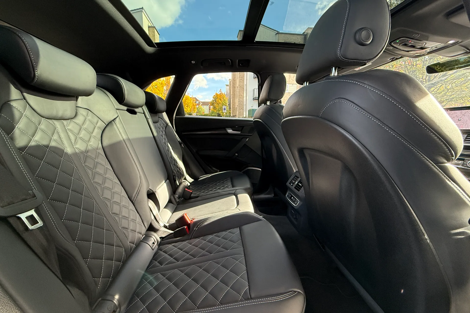 Audi Q5 thumbnail image number 12