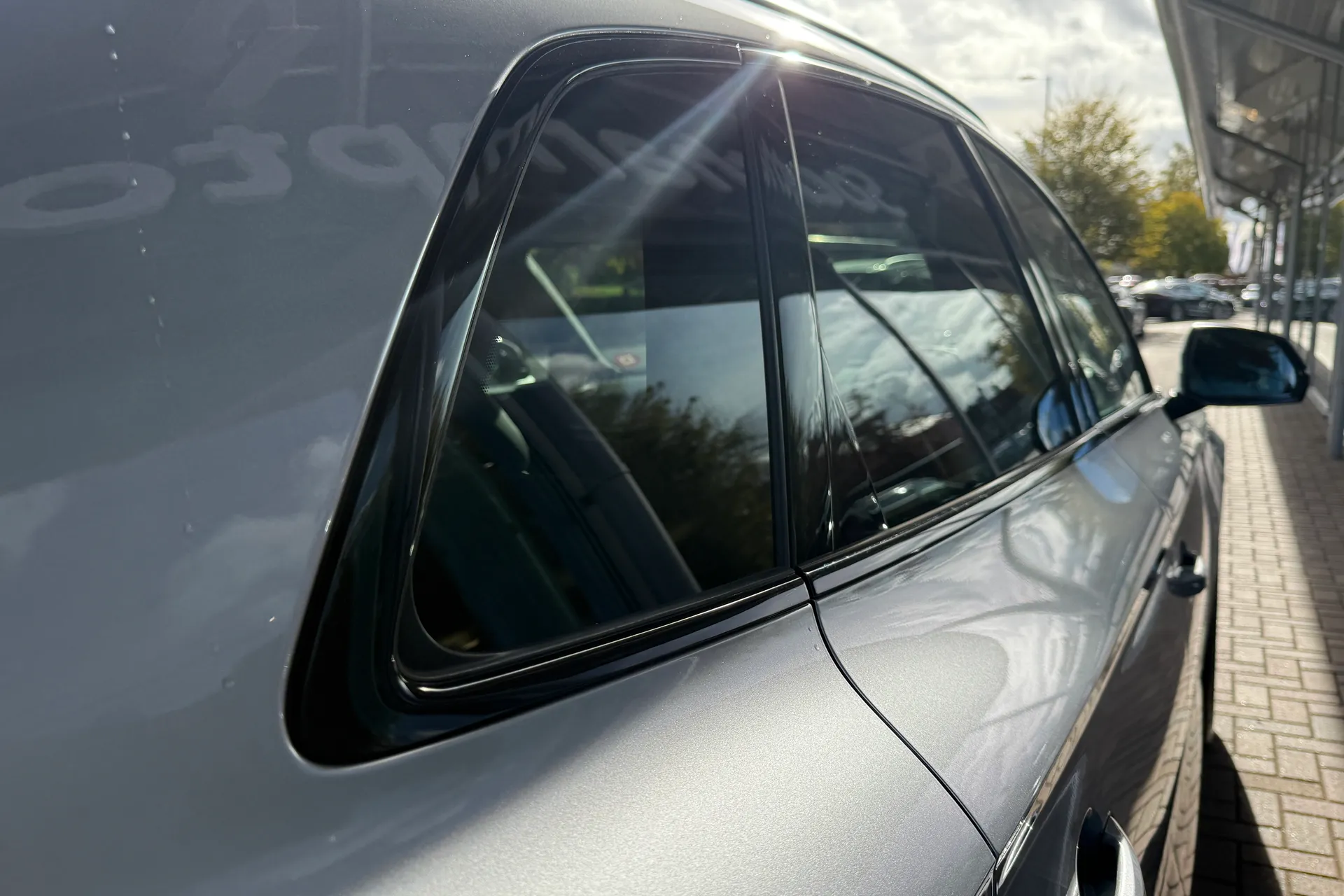 Audi Q5 thumbnail image number 21