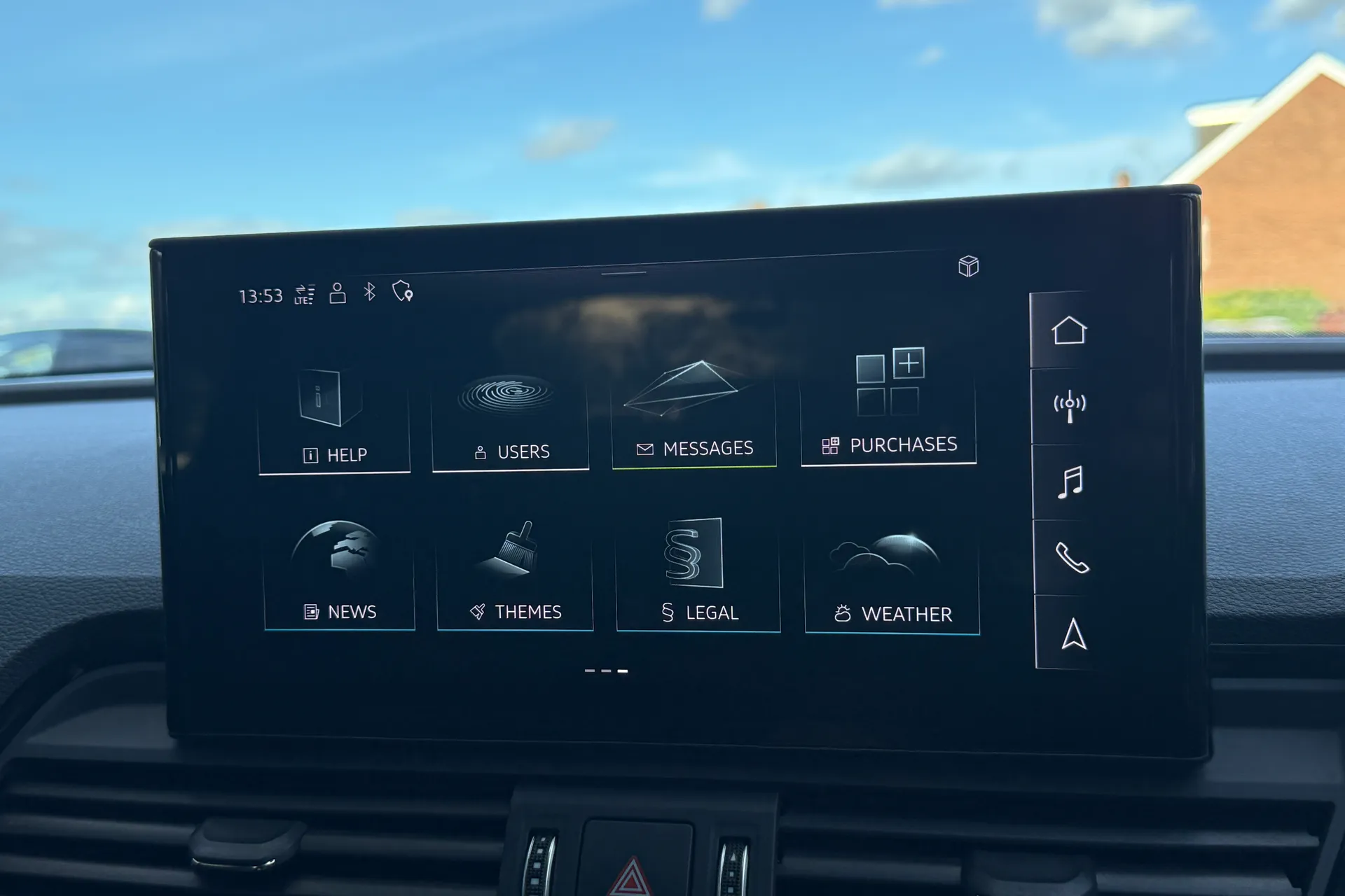 Audi Q5 thumbnail image number 48