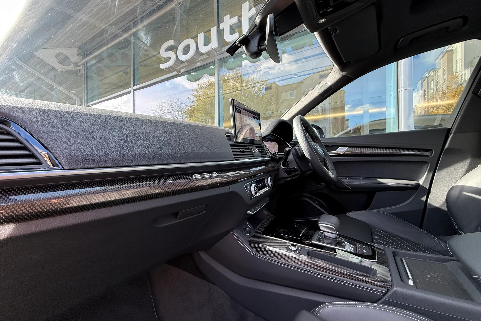 Audi Q5 thumbnail image number 6