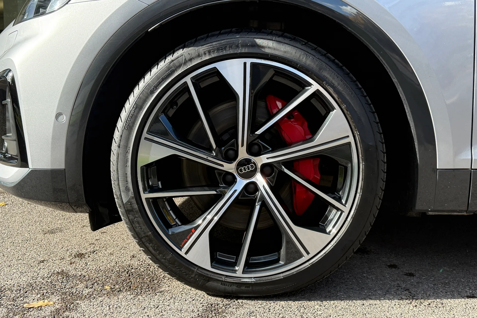 Audi Q5 thumbnail image number 8