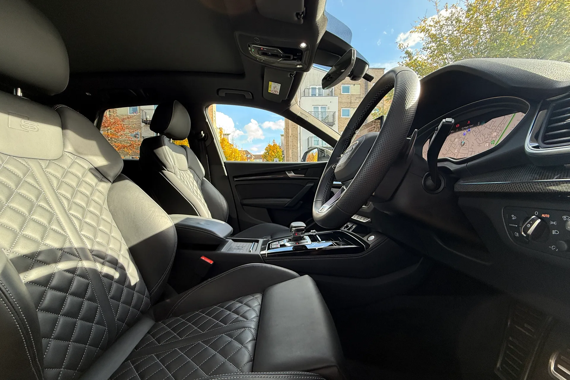 Audi Q5 thumbnail image number 11