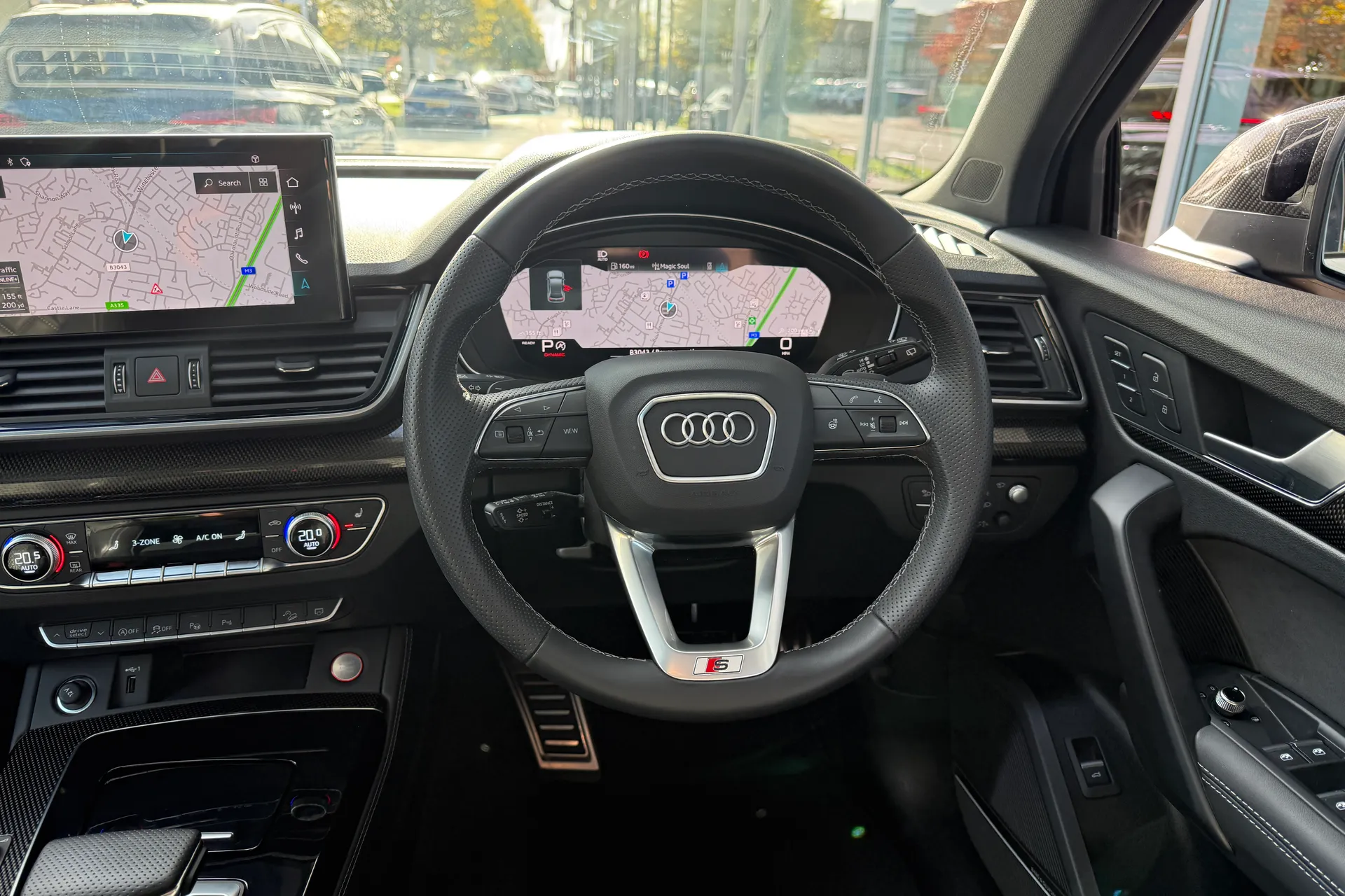 Audi Q5 thumbnail image number 18