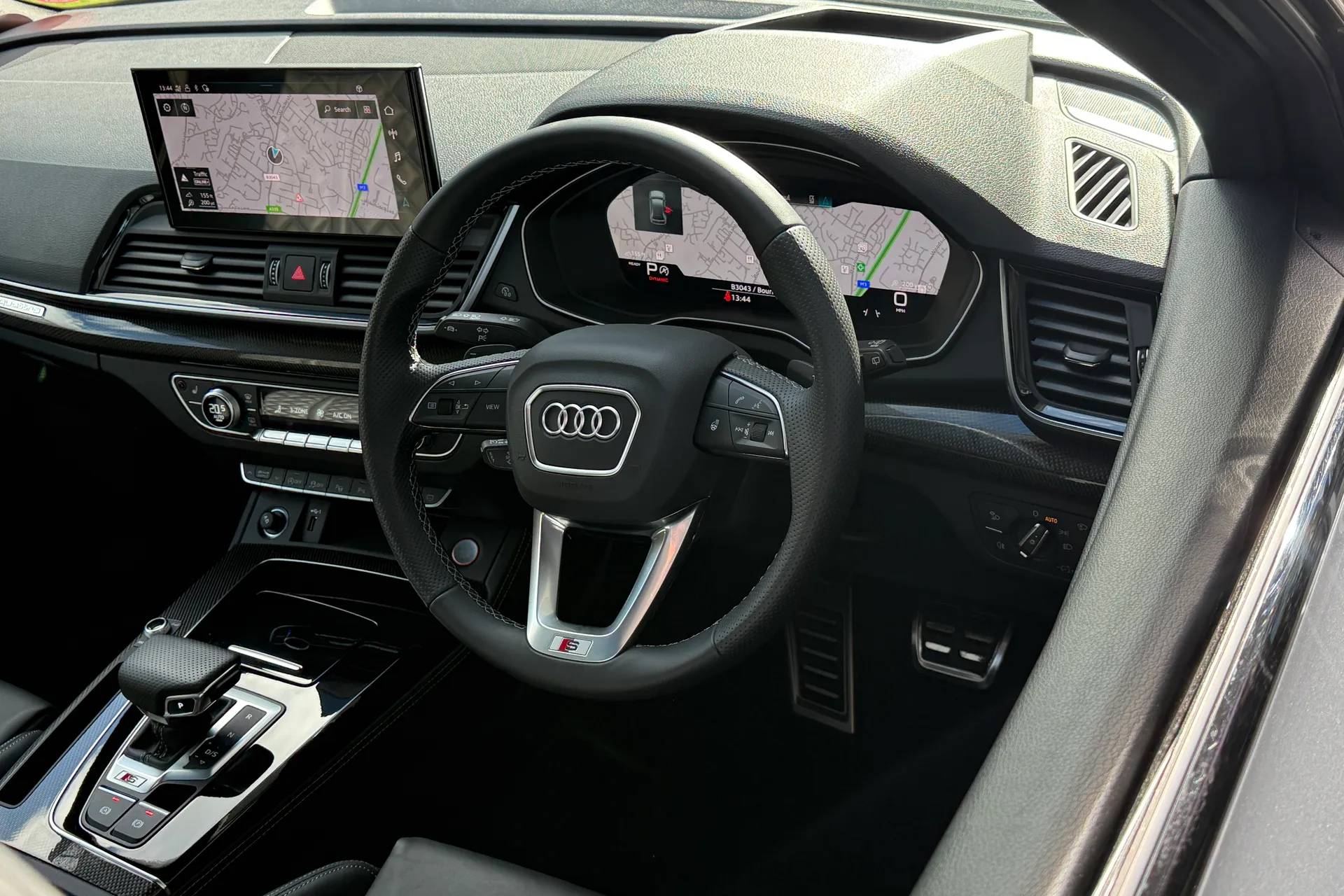 Audi Q5 thumbnail image number 13