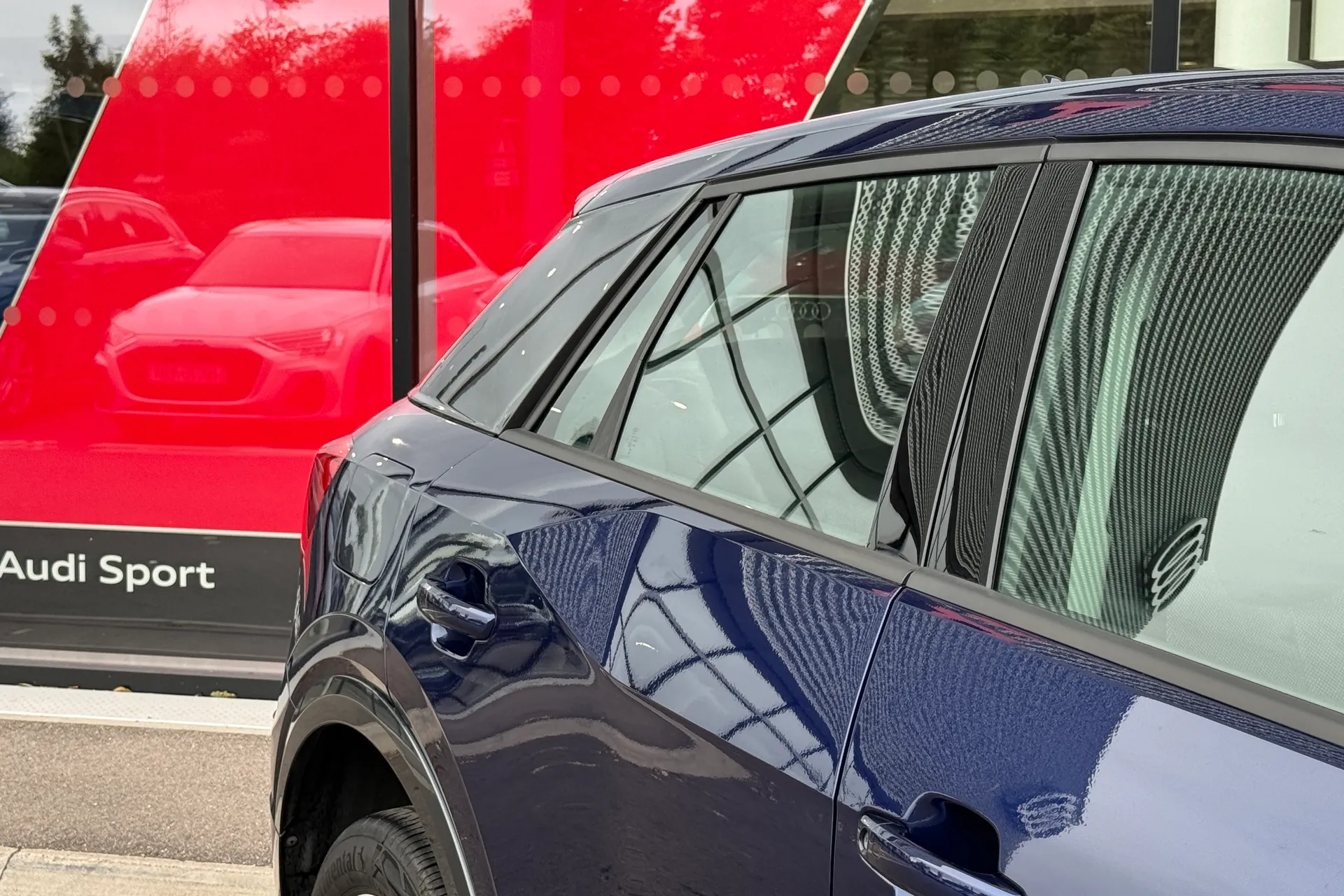 Audi Q2 thumbnail image number 19