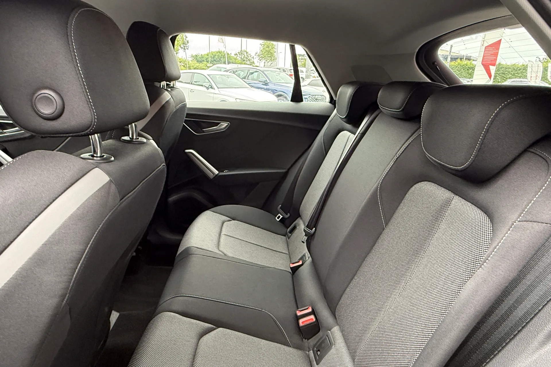 Audi Q2 thumbnail image number 50