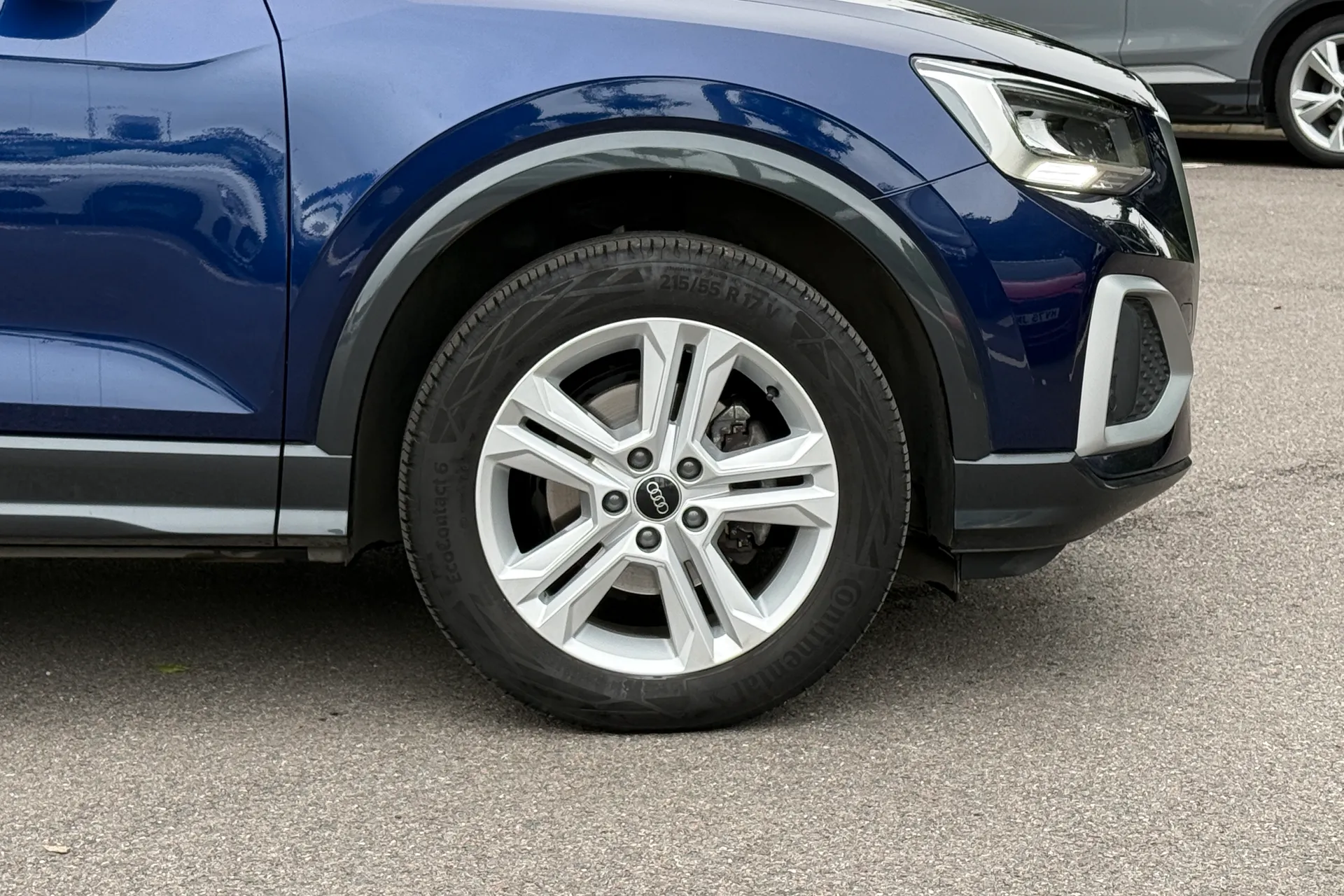 Audi Q2 thumbnail image number 40