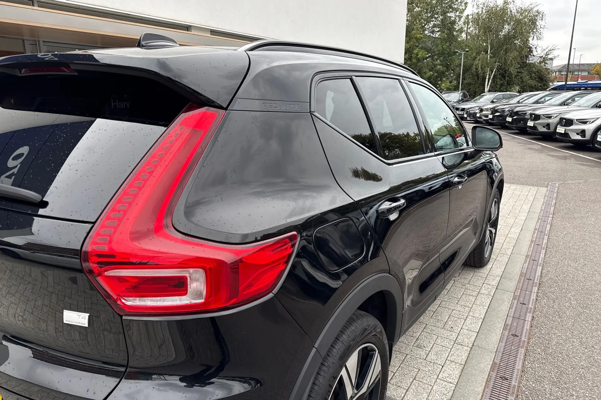 Volvo XC40 thumbnail image number 14