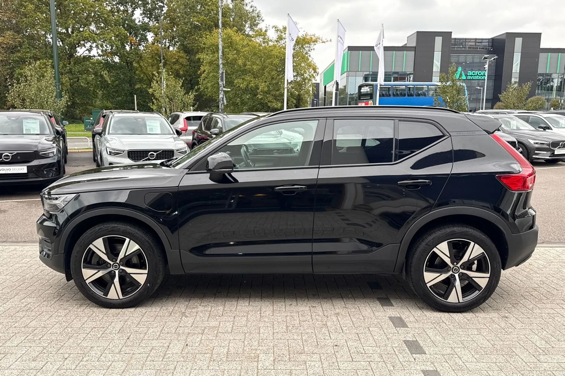 Volvo XC40 thumbnail image number 10