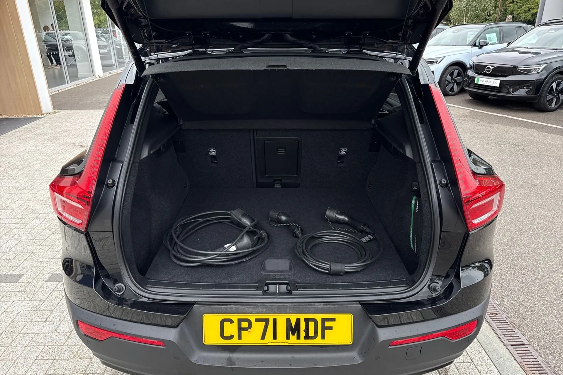 Volvo XC40 thumbnail image number 19