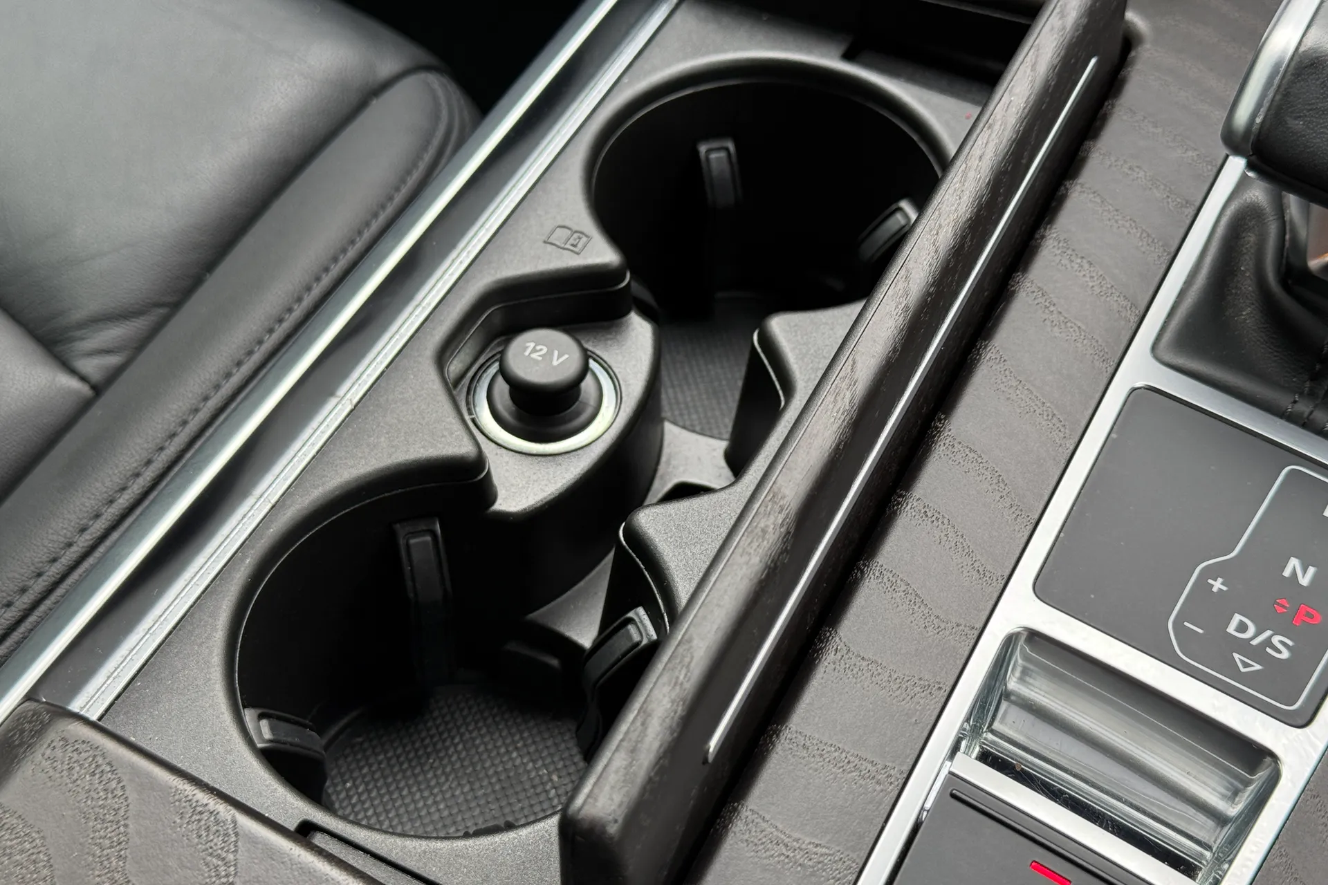 Audi A6 allroad thumbnail image number 27