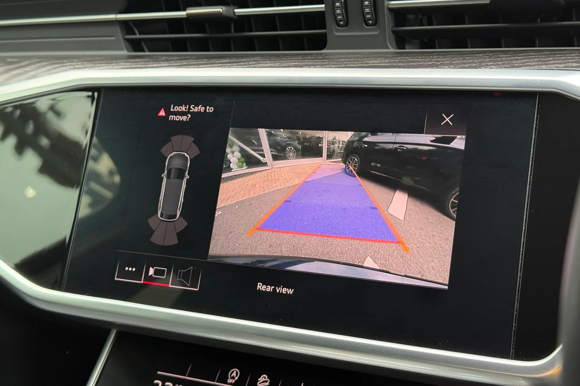 Audi A6 allroad thumbnail image number 5