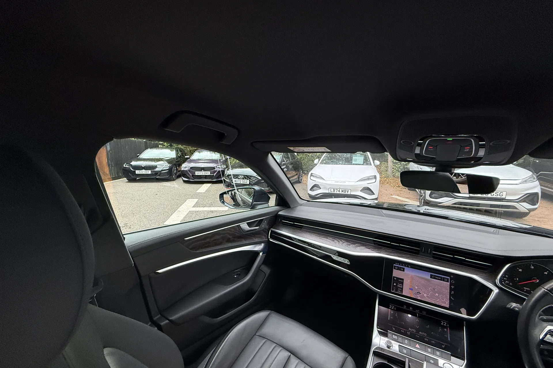 Audi A6 allroad thumbnail image number 39